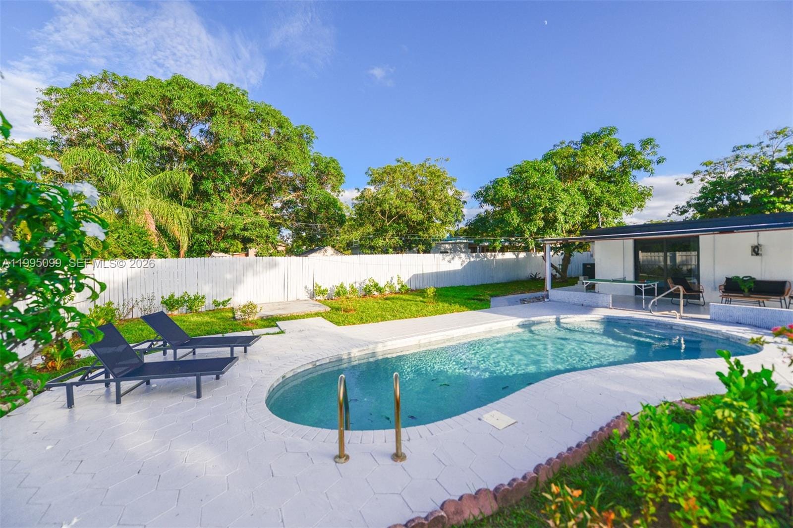 415 NW 133rd Street, North Miami, FL 33168 photo 4