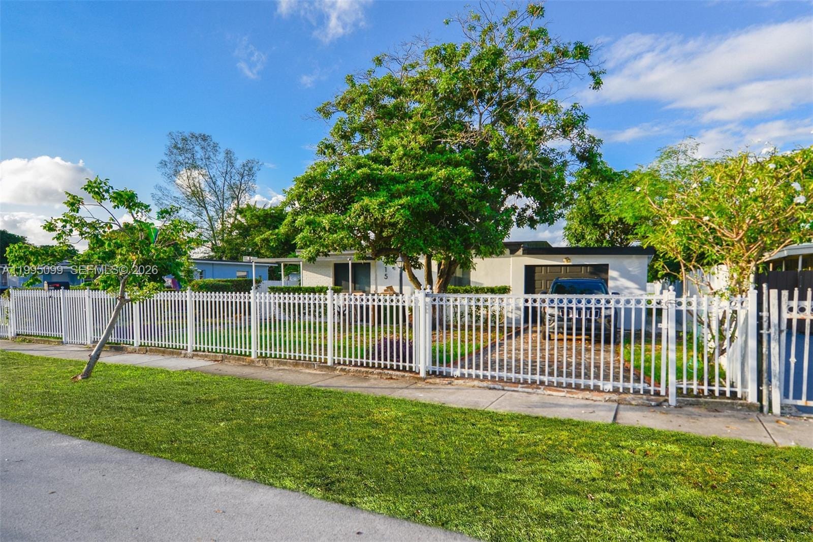 415 NW 133rd Street, North Miami, FL 33168 photo 6