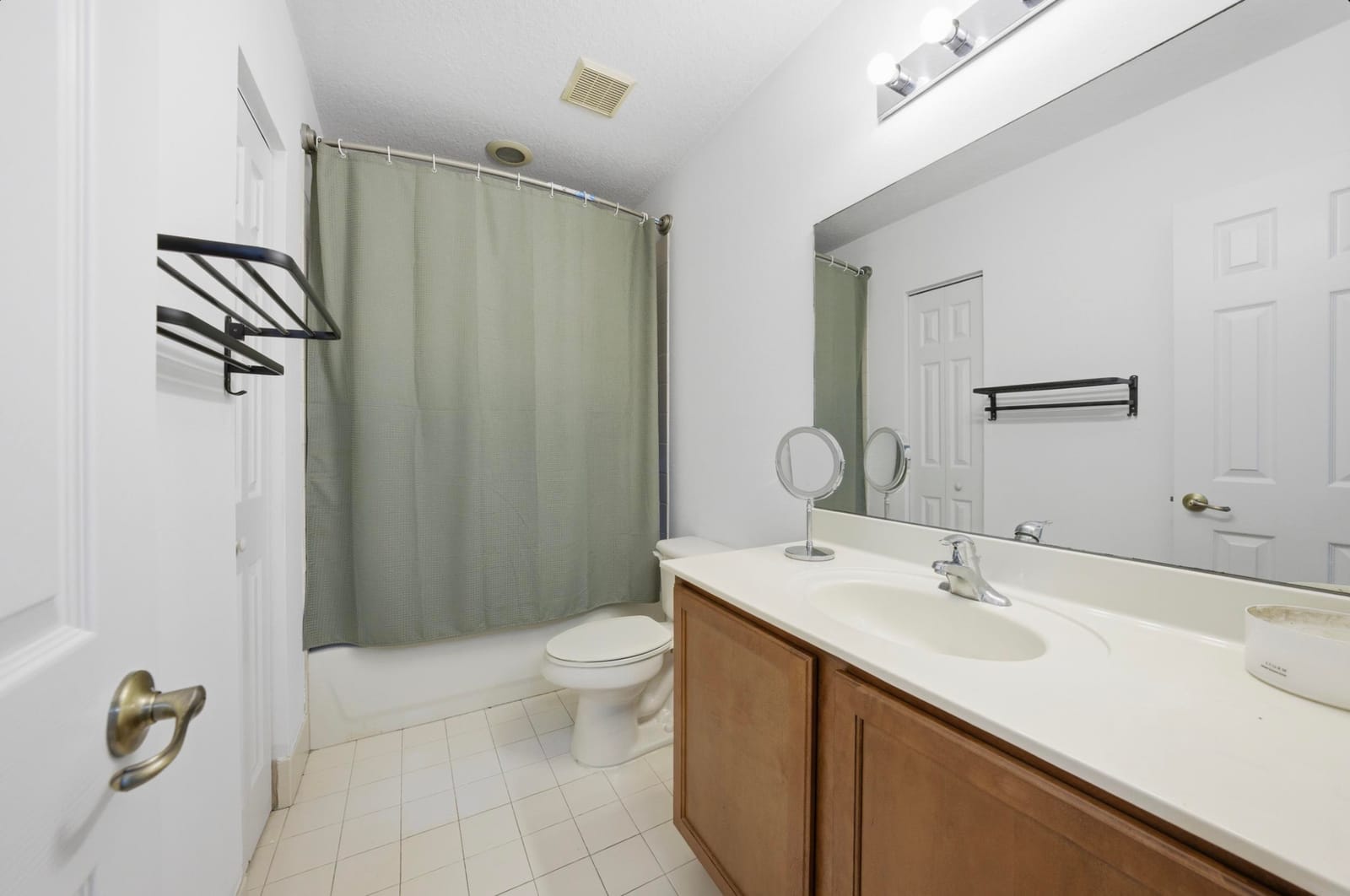 3084 N Evergreen Circle, Boynton Beach, FL 33426 photo 16