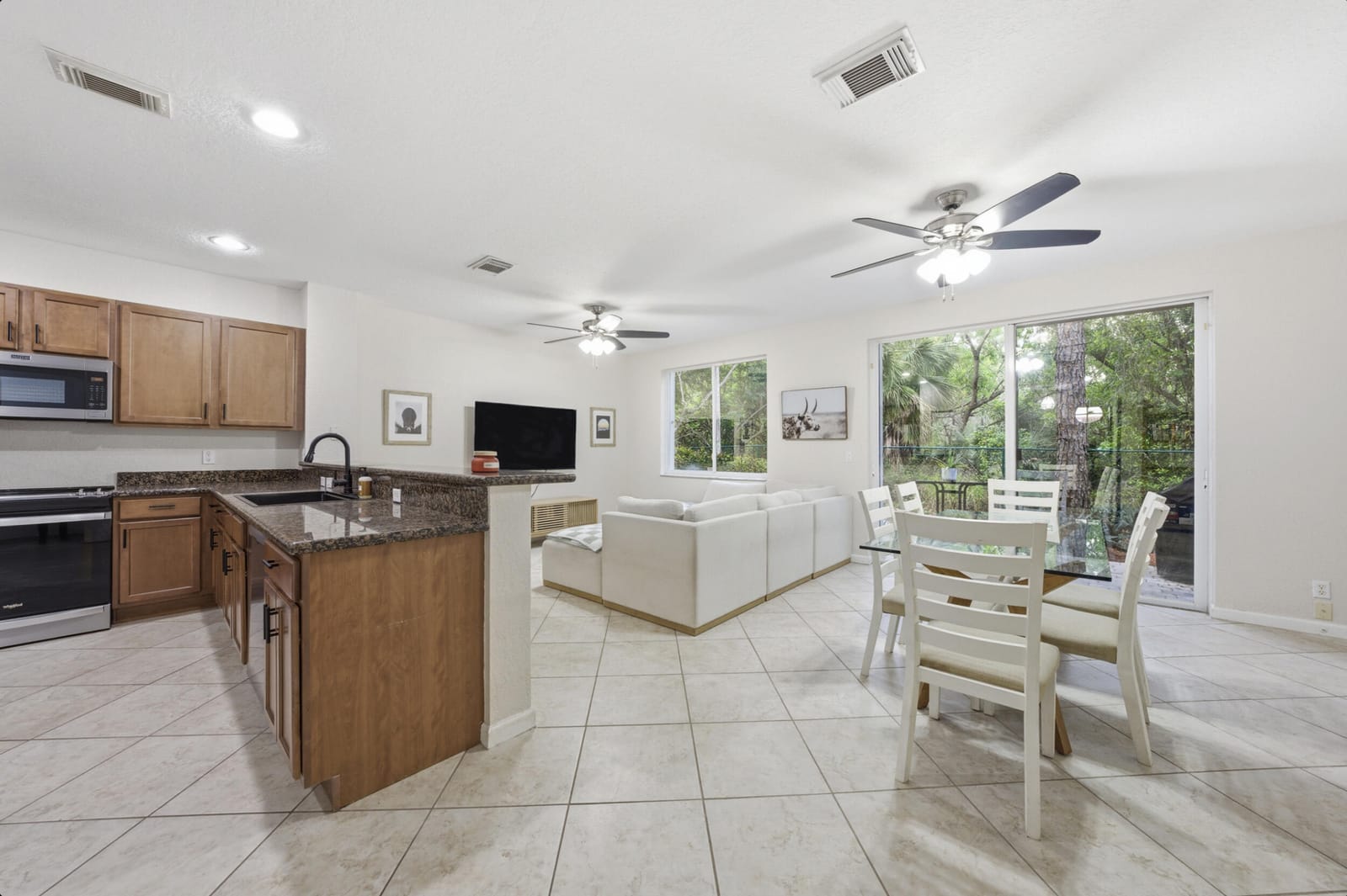 3084 N Evergreen Circle, Boynton Beach, FL 33426 photo 5