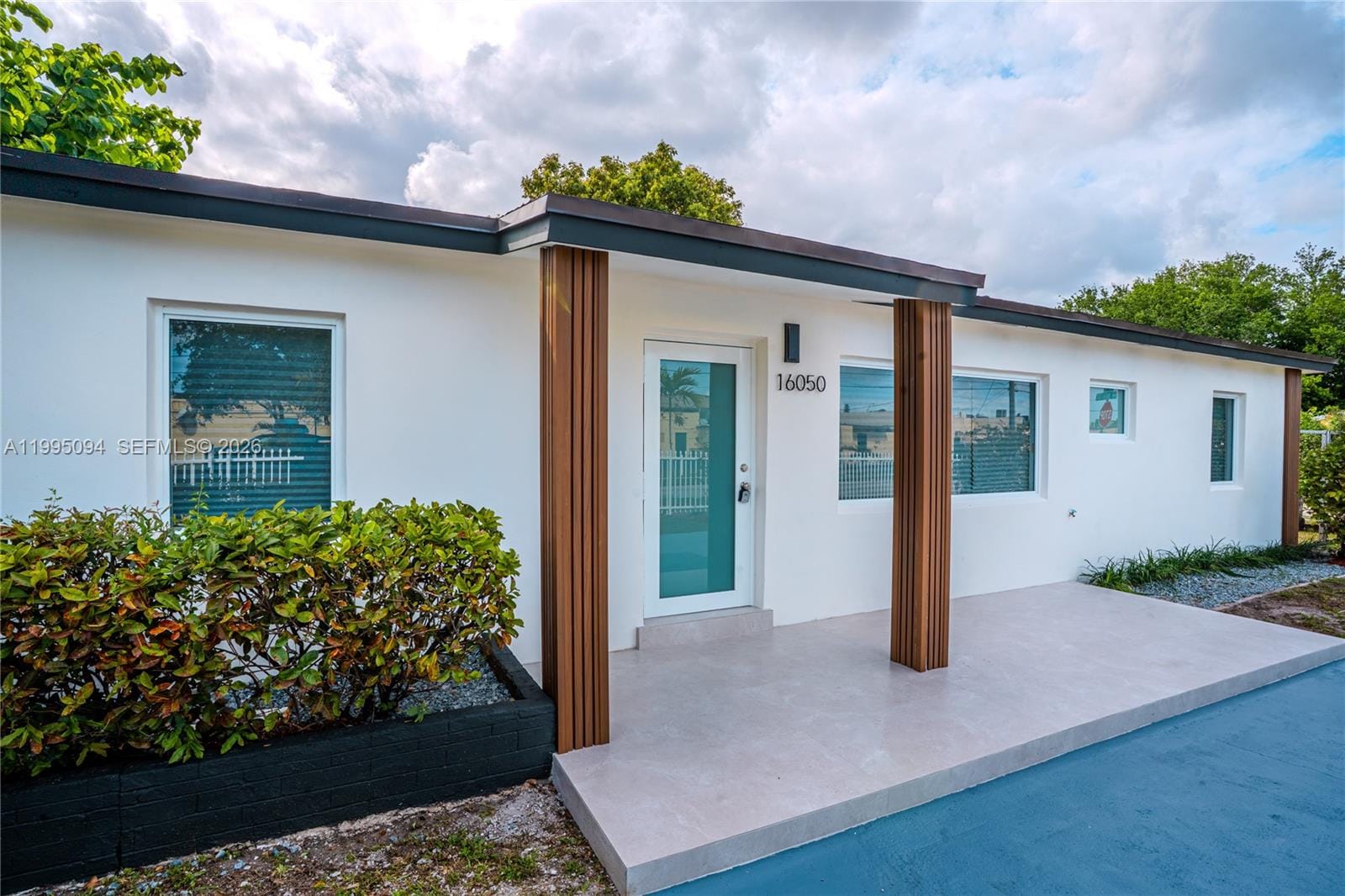 16050 NW 27th Court, Miami Gardens, FL 33054 photo 10