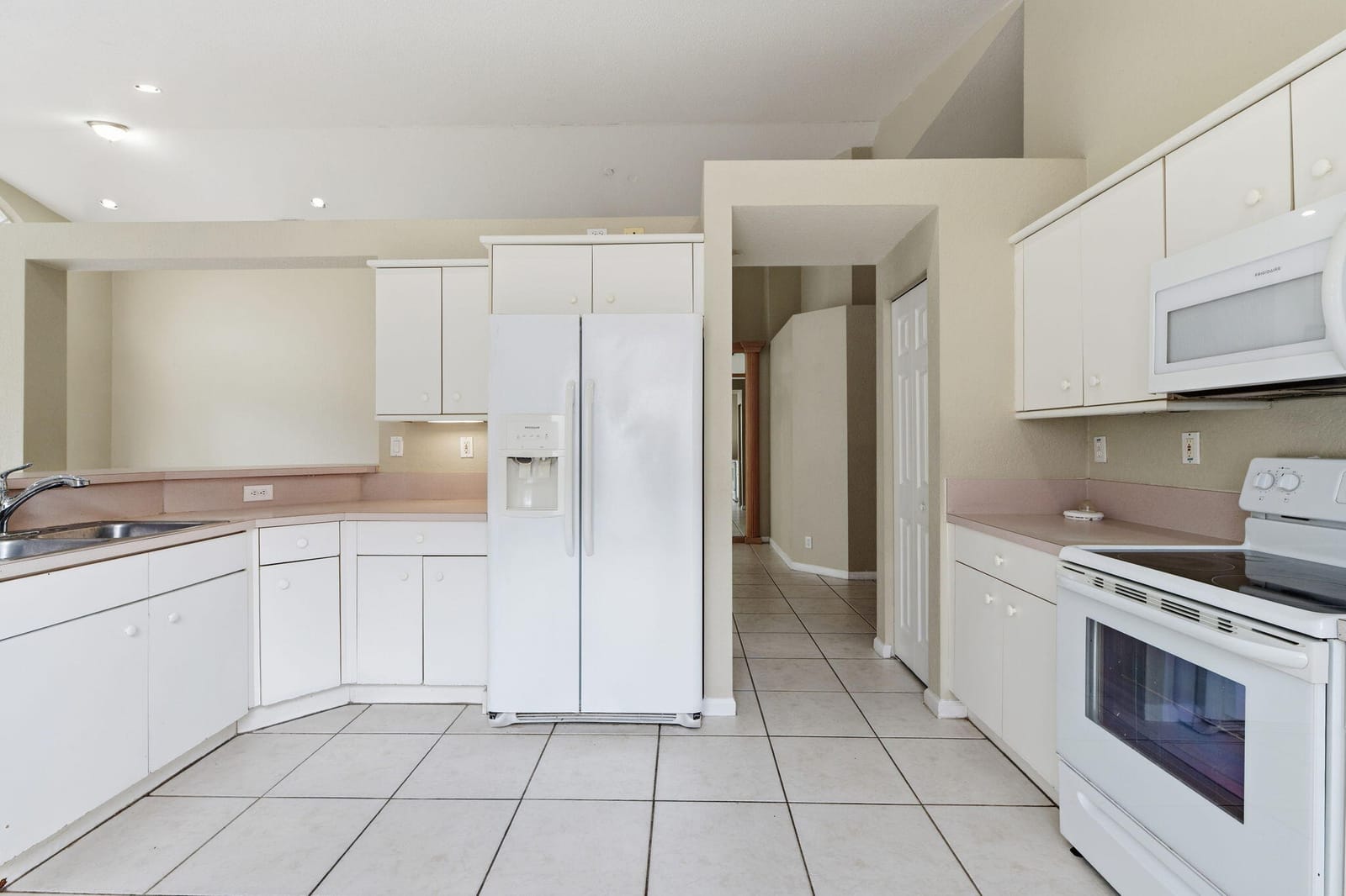 3401 NW 70th Avenue, Margate, FL 33063 photo 5