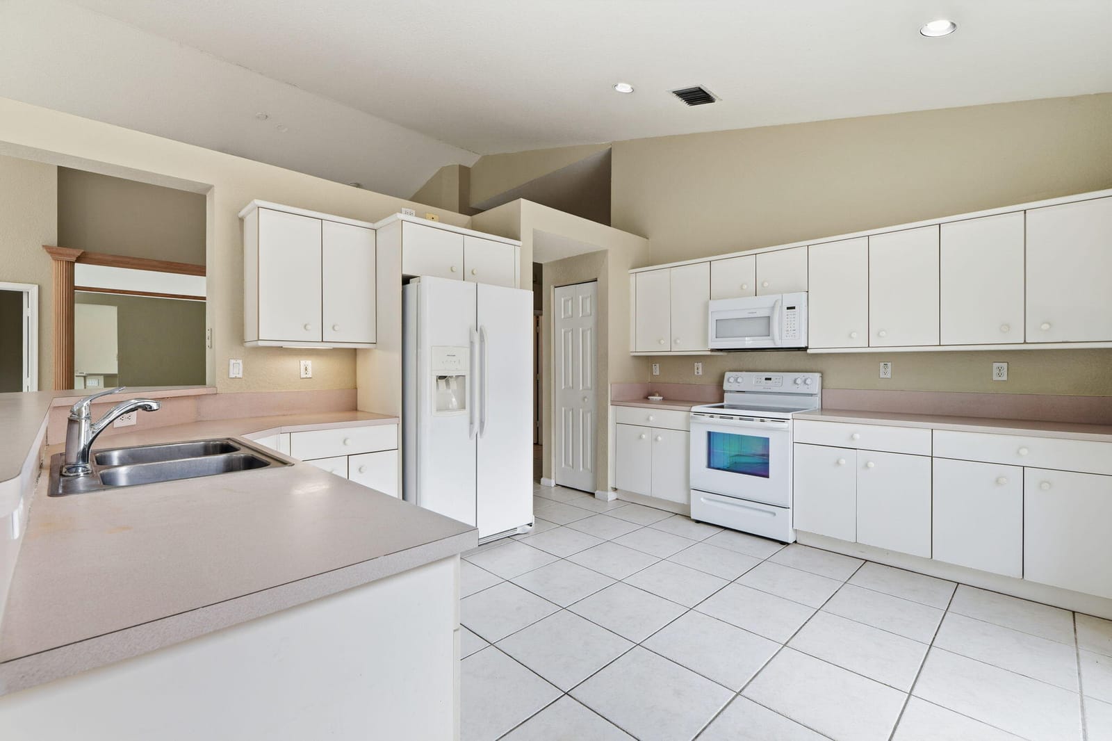3401 NW 70th Avenue, Margate, FL 33063 photo 7