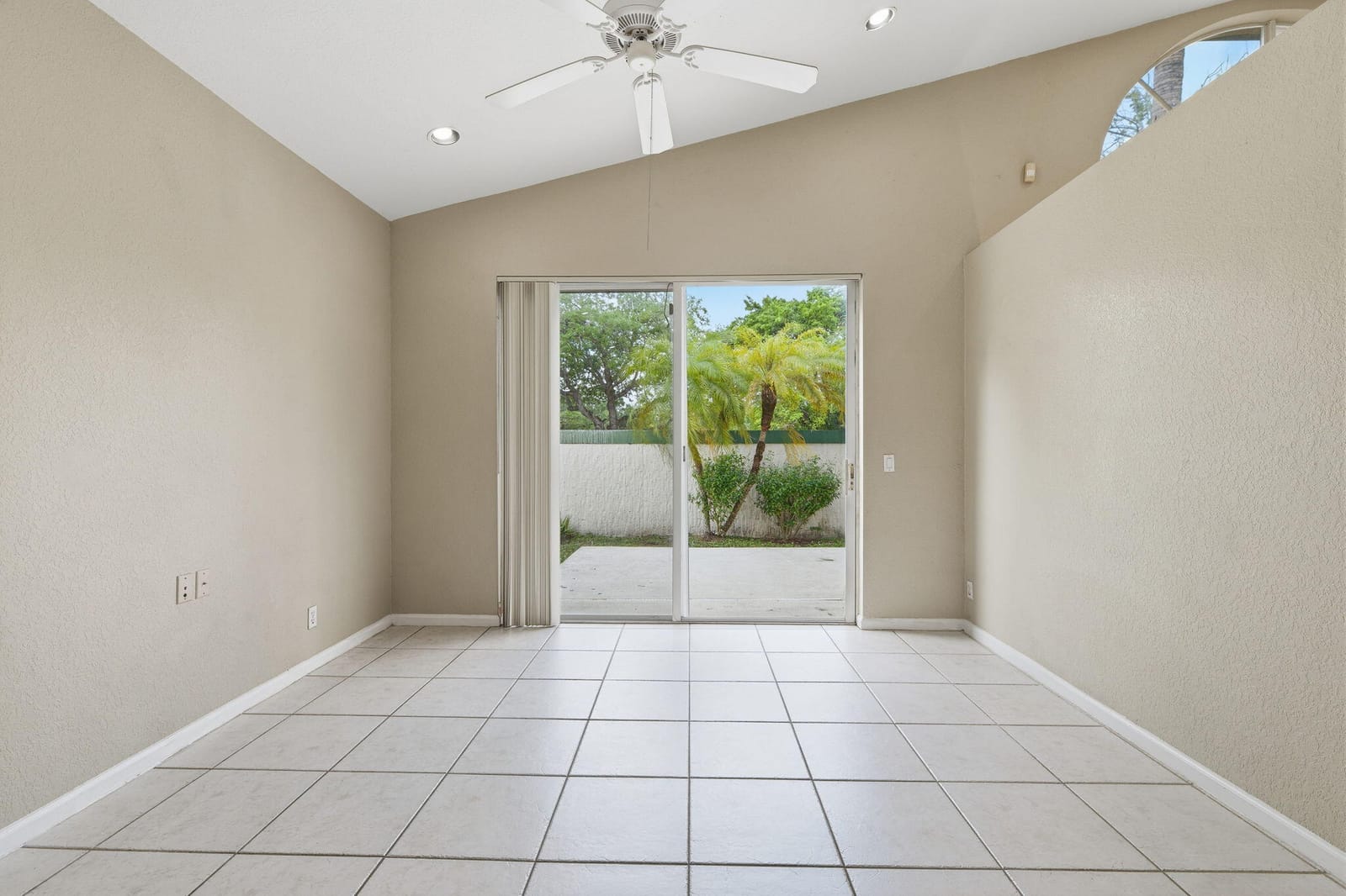 3401 NW 70th Avenue, Margate, FL 33063 photo 9