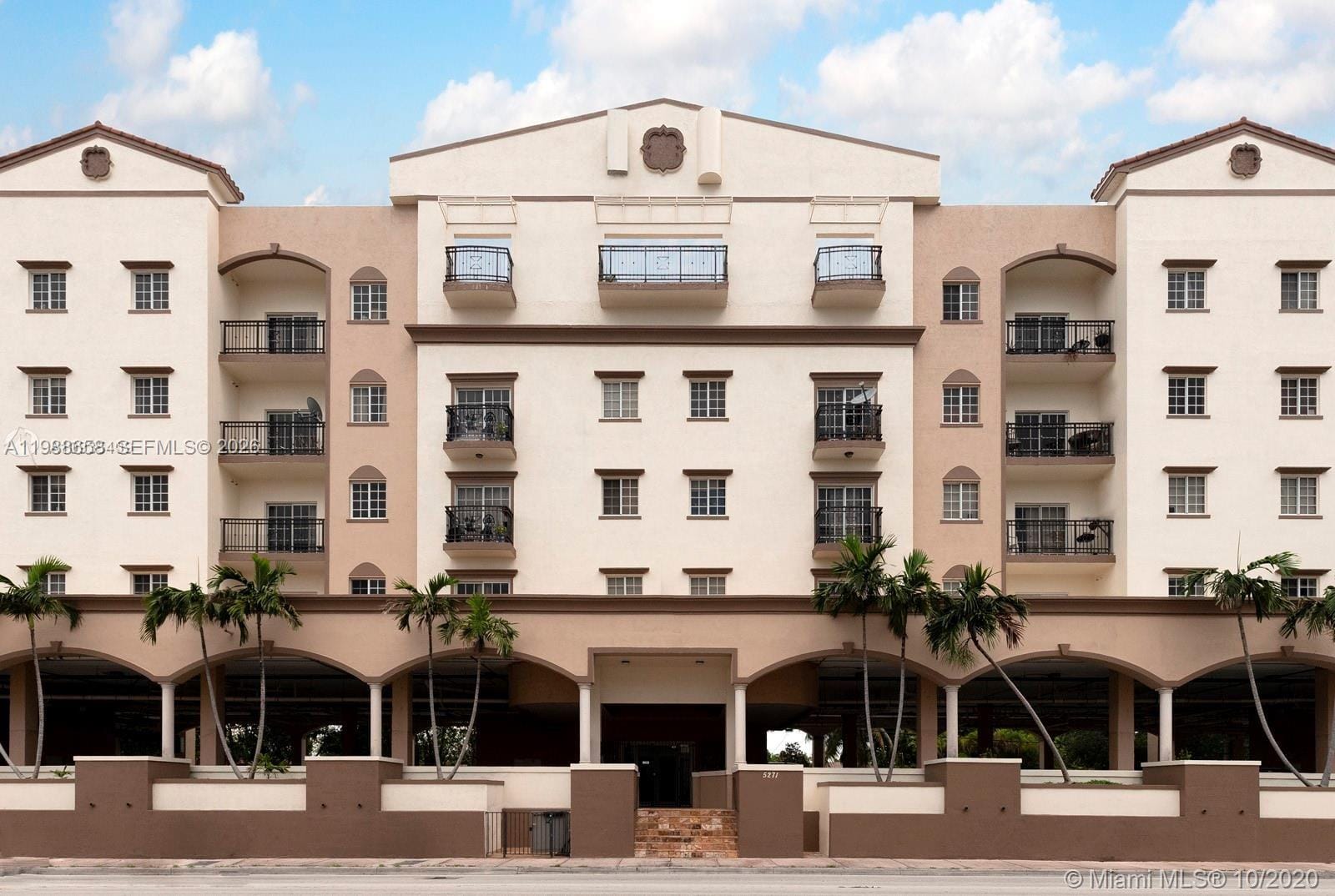 5271 SW 8th Street 212, Miami, FL 33134