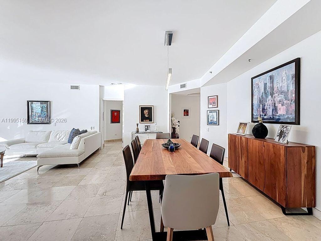 808 Brickell Key Drive 2002, Miami, FL 33131 photo 13