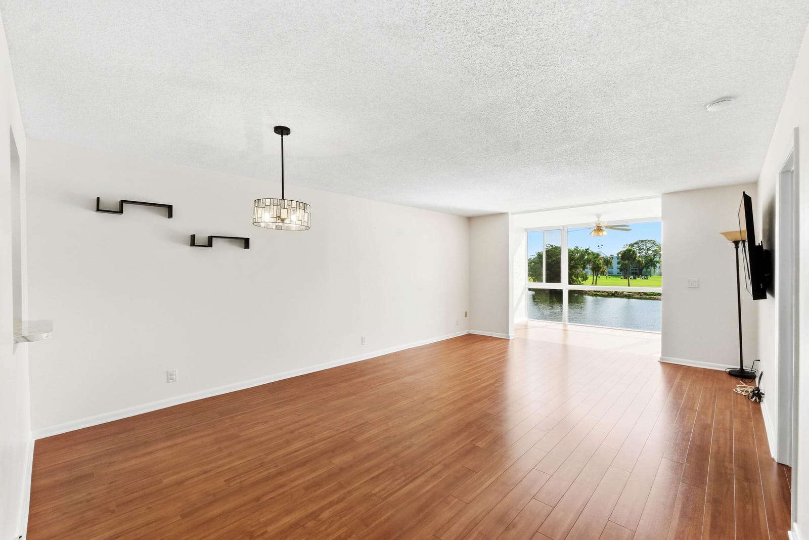 1650 NW 80th Avenue Apt 204, Margate, FL 33063 photo 3