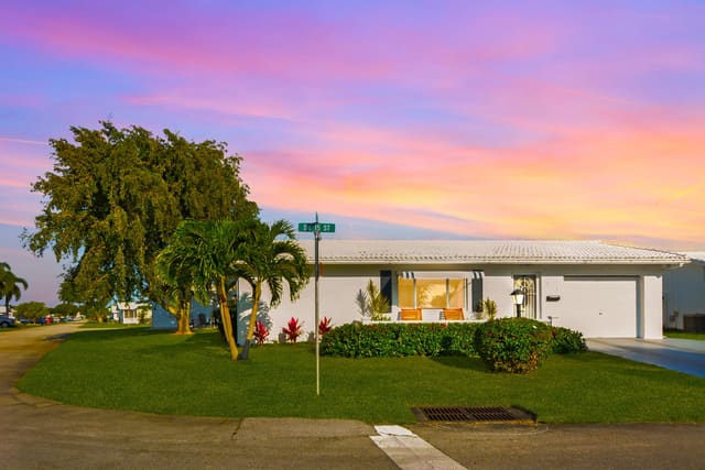 2113 SW 15th Street, sold in Boynton Leisureville, Boynton Beach, FL