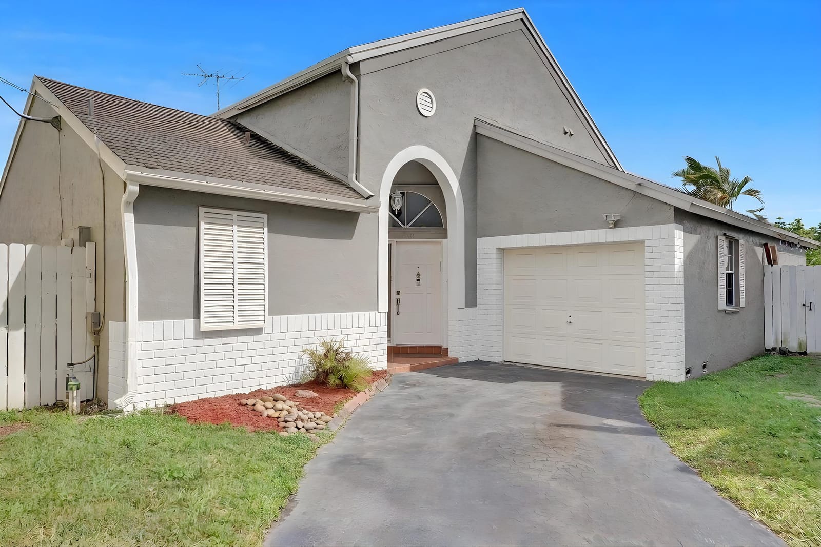 1180 SW 108th Terrace, Davie, FL 33324 photo 1