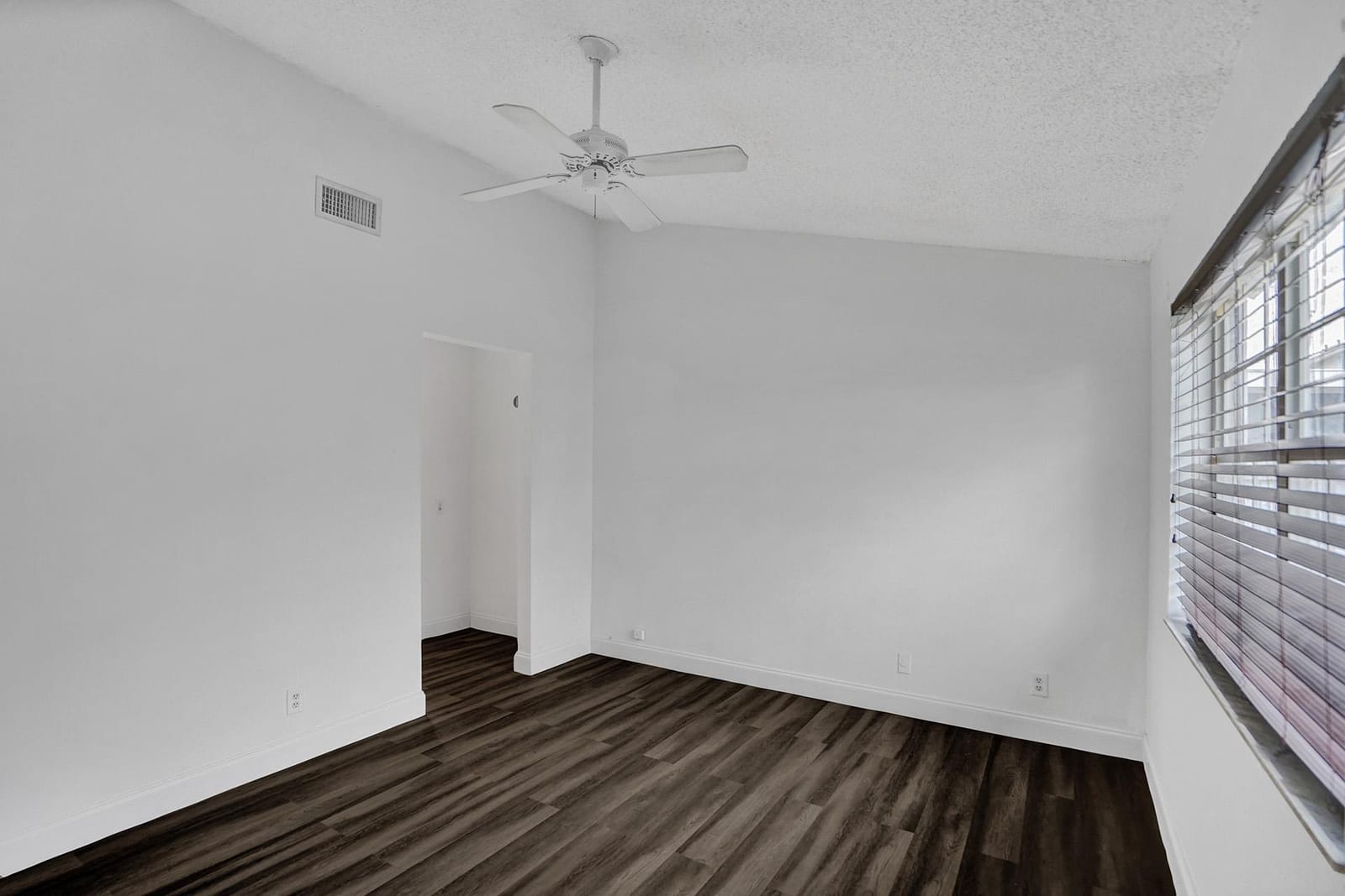 1180 SW 108th Terrace, Davie, FL 33324 photo 15