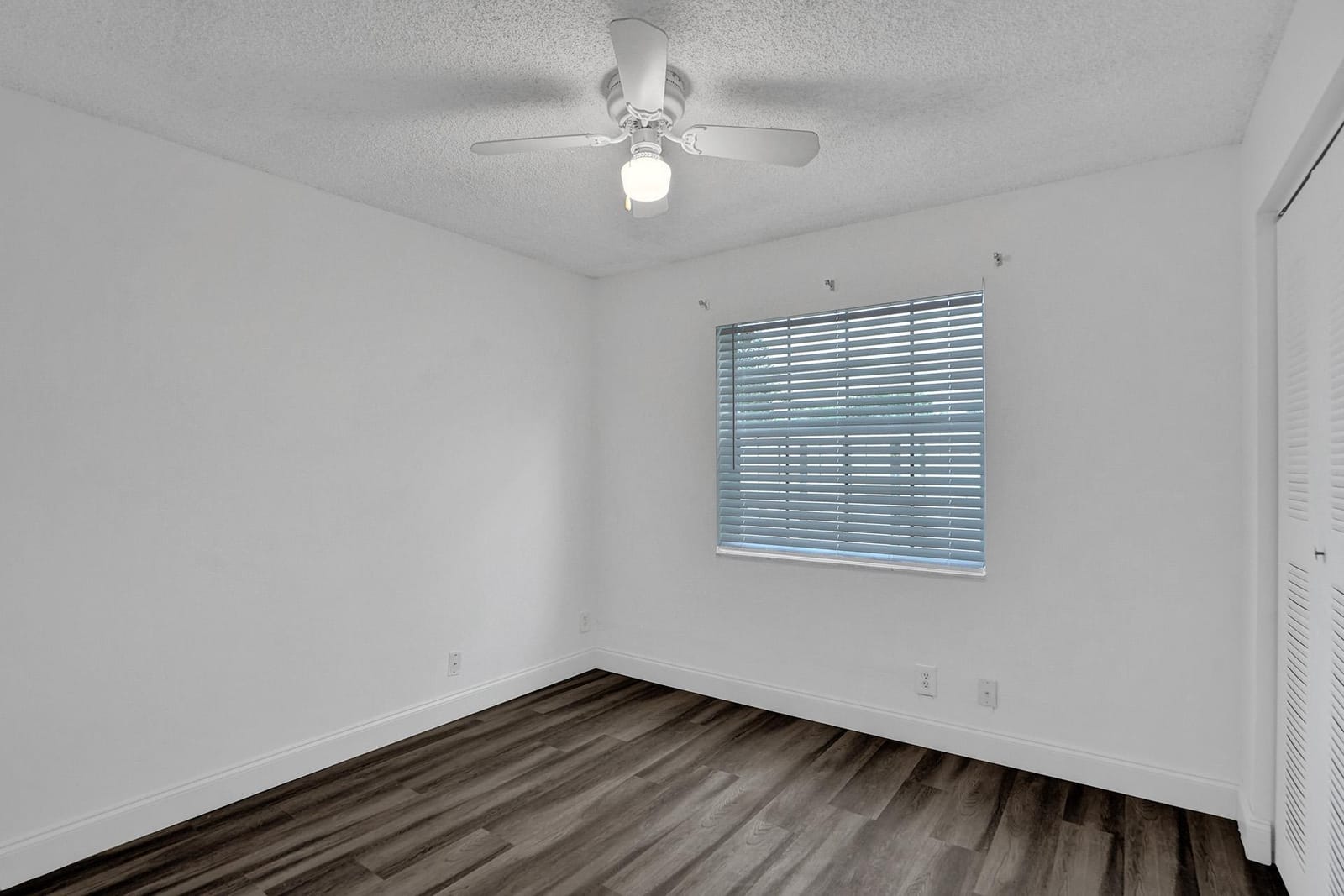 1180 SW 108th Terrace, Davie, FL 33324 photo 26