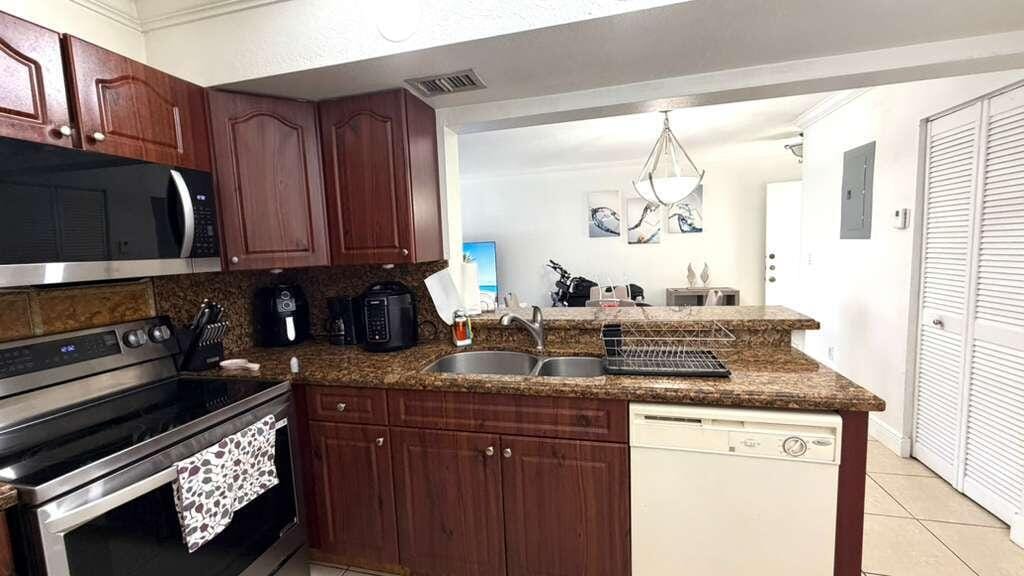 9711 Fontainebleau Boulevard D105 — photo 6
