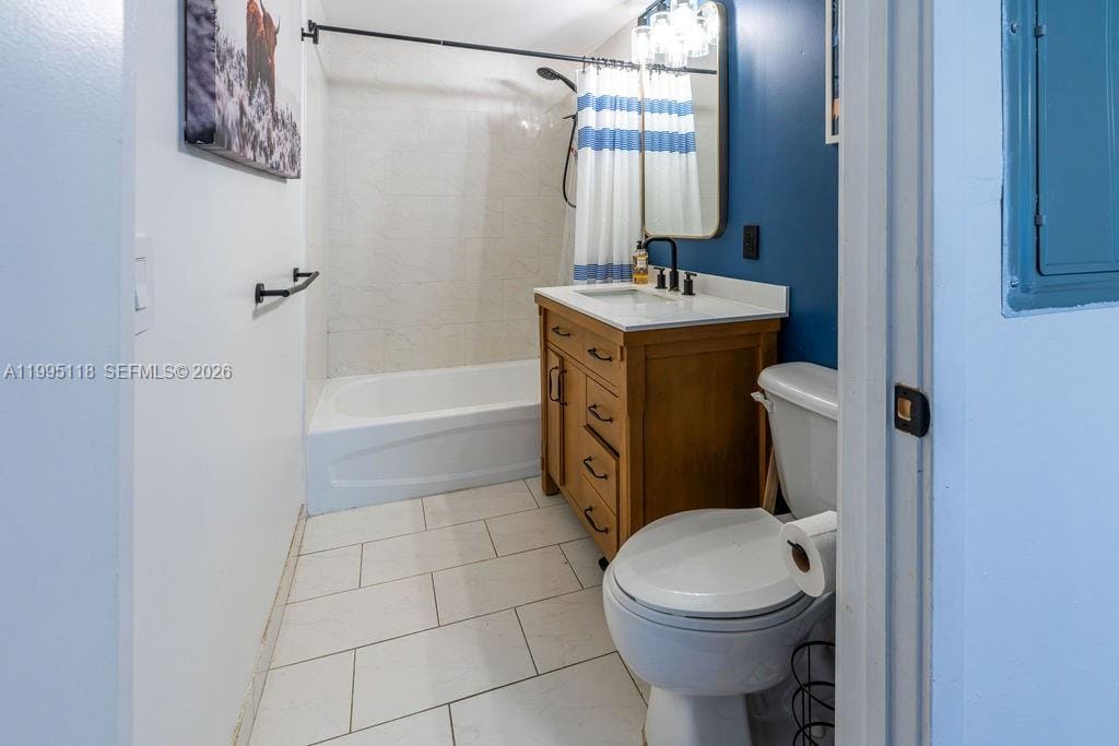 2740 SW 28th Terrace 705, Miami, FL 33133 photo 14