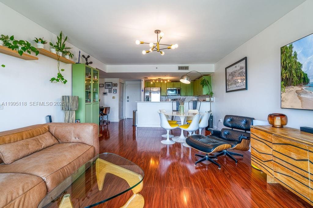 2740 SW 28th Terrace 705, Miami, FL 33133 photo 4