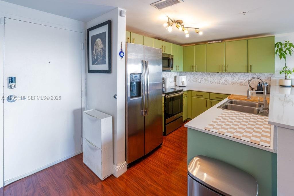 2740 SW 28th Terrace 705, Miami, FL 33133 photo 6