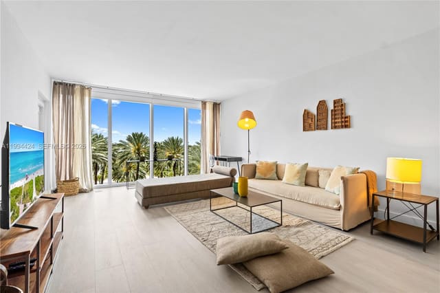 10275 Collins Avenue 429, Bal Harbour, FL 33154