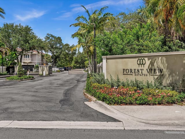 3559 Forest View Circle, sold in Forest View Estates, Dania Beach, FL