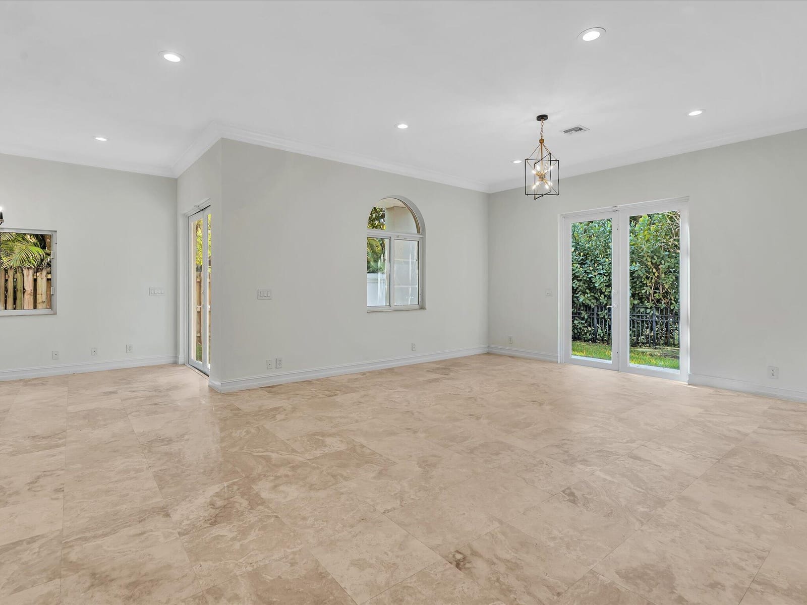 3559 Forest View Circle, Dania Beach, FL 33312 photo 22
