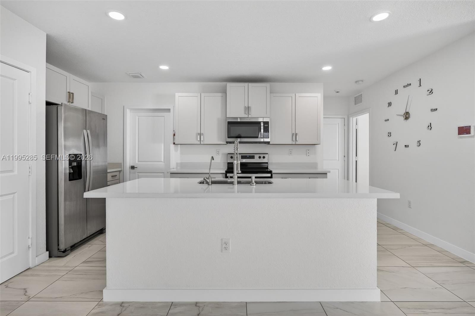 619 NE 5th Street, Florida City, FL 33034 photo 9
