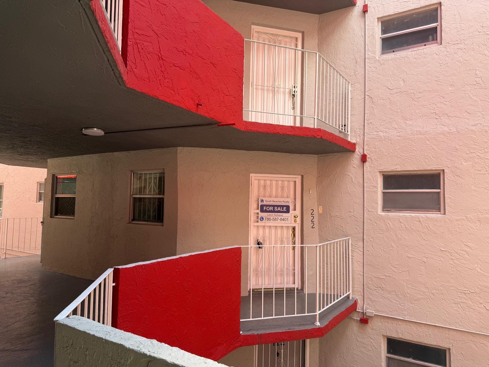 1750 W 46th Street 222, Hialeah, FL 33012 photo 1