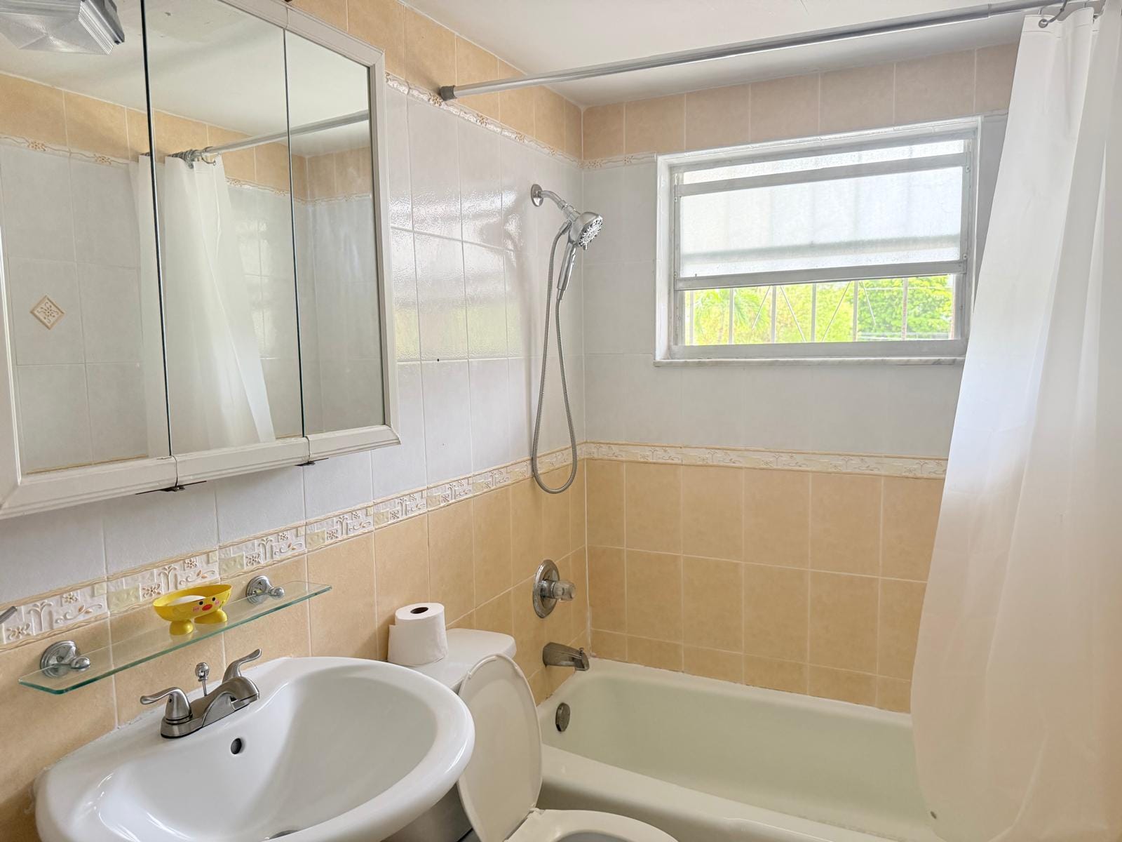 1750 W 46th Street 222, Hialeah, FL 33012 photo 20