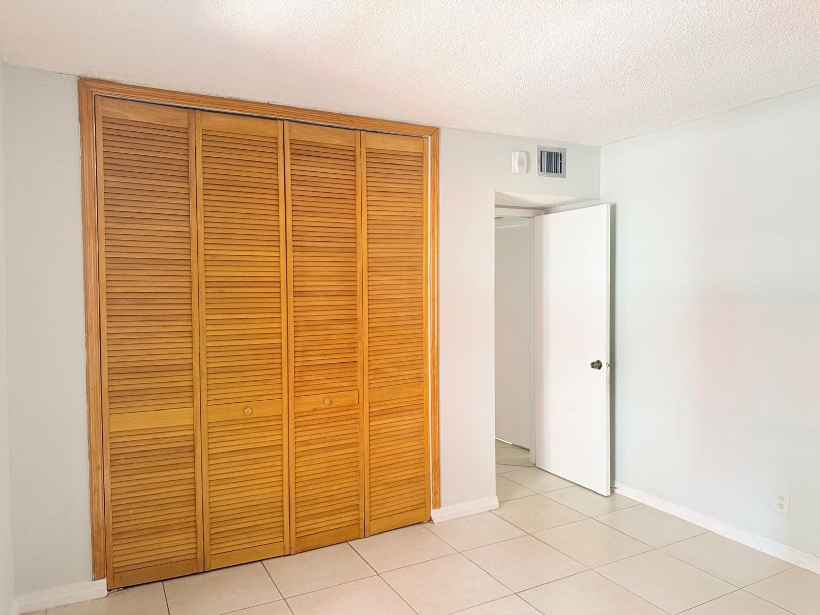 1750 W 46th Street 222, Hialeah, FL 33012 photo 24
