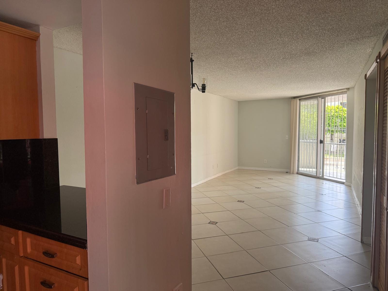 1750 W 46th Street 222, Hialeah, FL 33012 photo 8