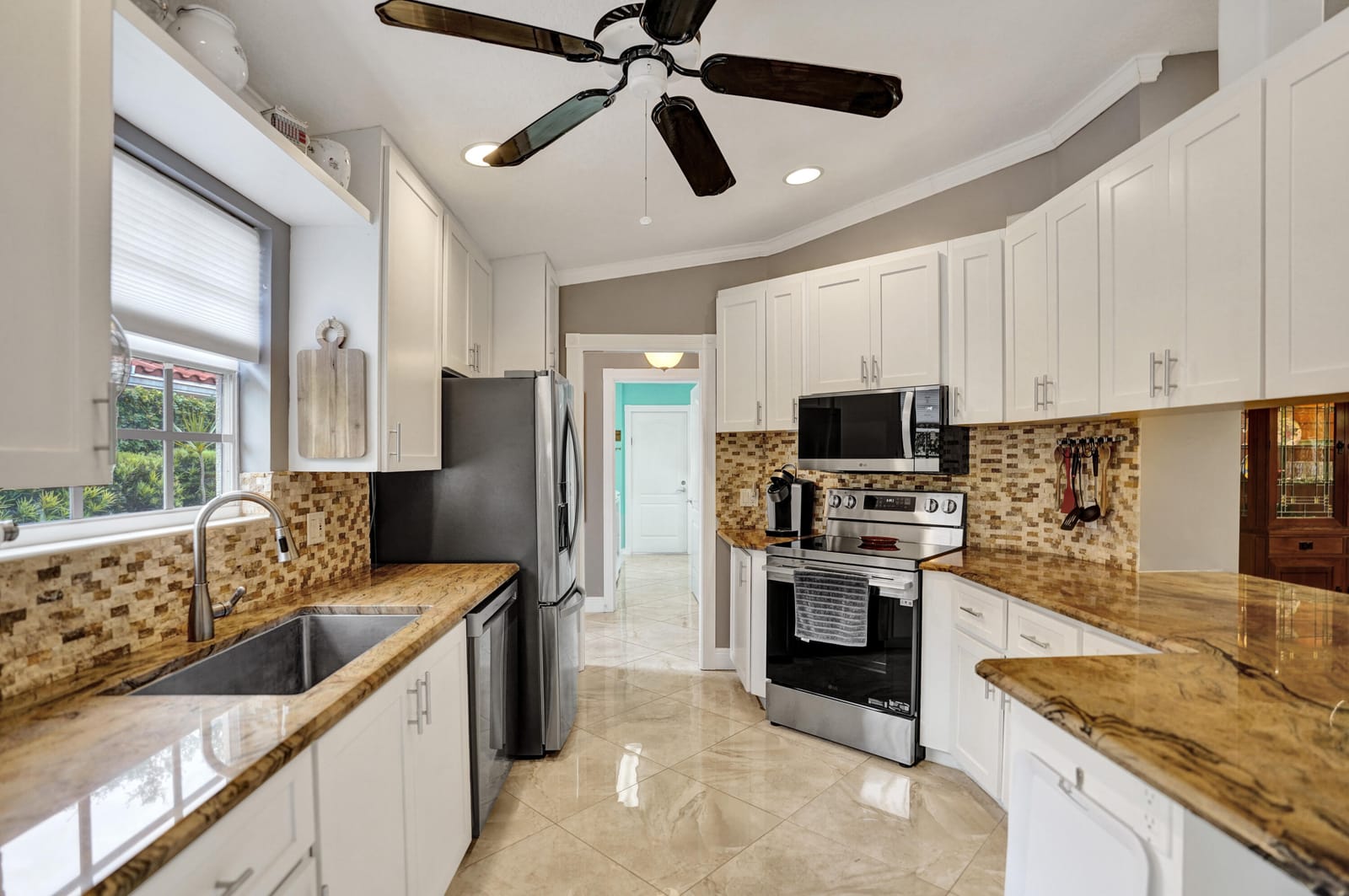 7156 Grassy Bay Drive, West Palm Beach, FL 33411 photo 4