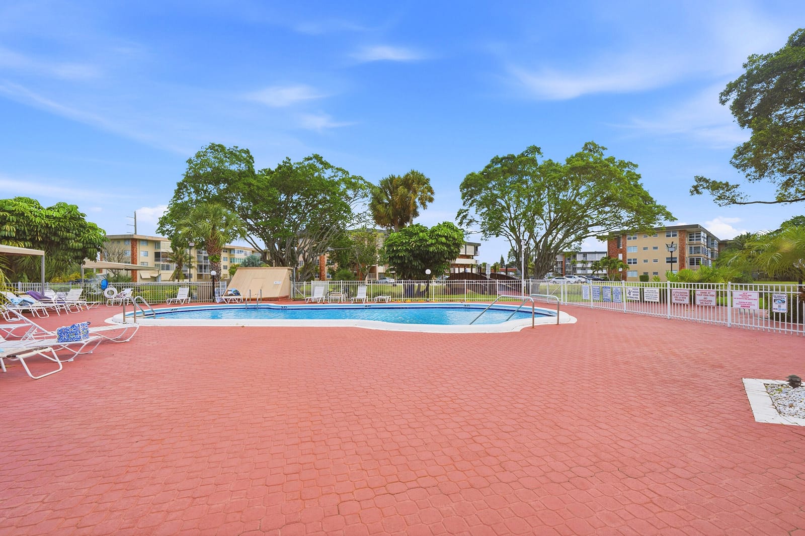 2991 NW 46th Avenue 303, Lauderdale Lakes, FL 33313 photo 22