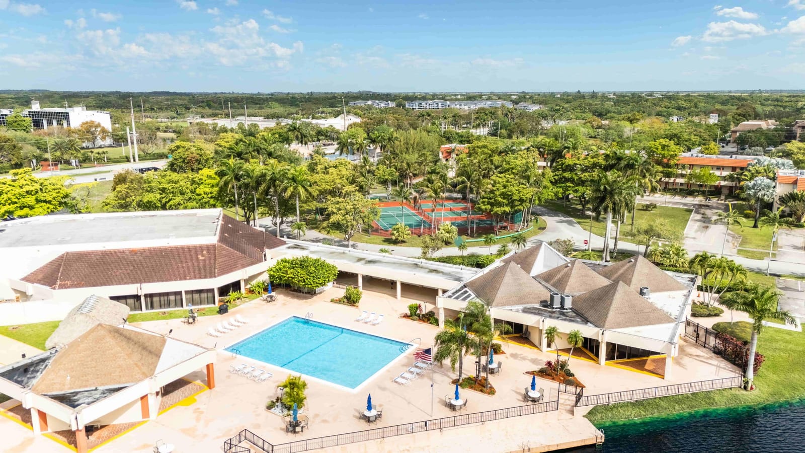 2800 Sunrise Lakes Drive W Apt 301, Sunrise, FL 33322 photo 27