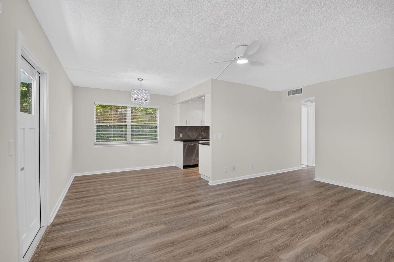 3080 Cornwall D — photo 11