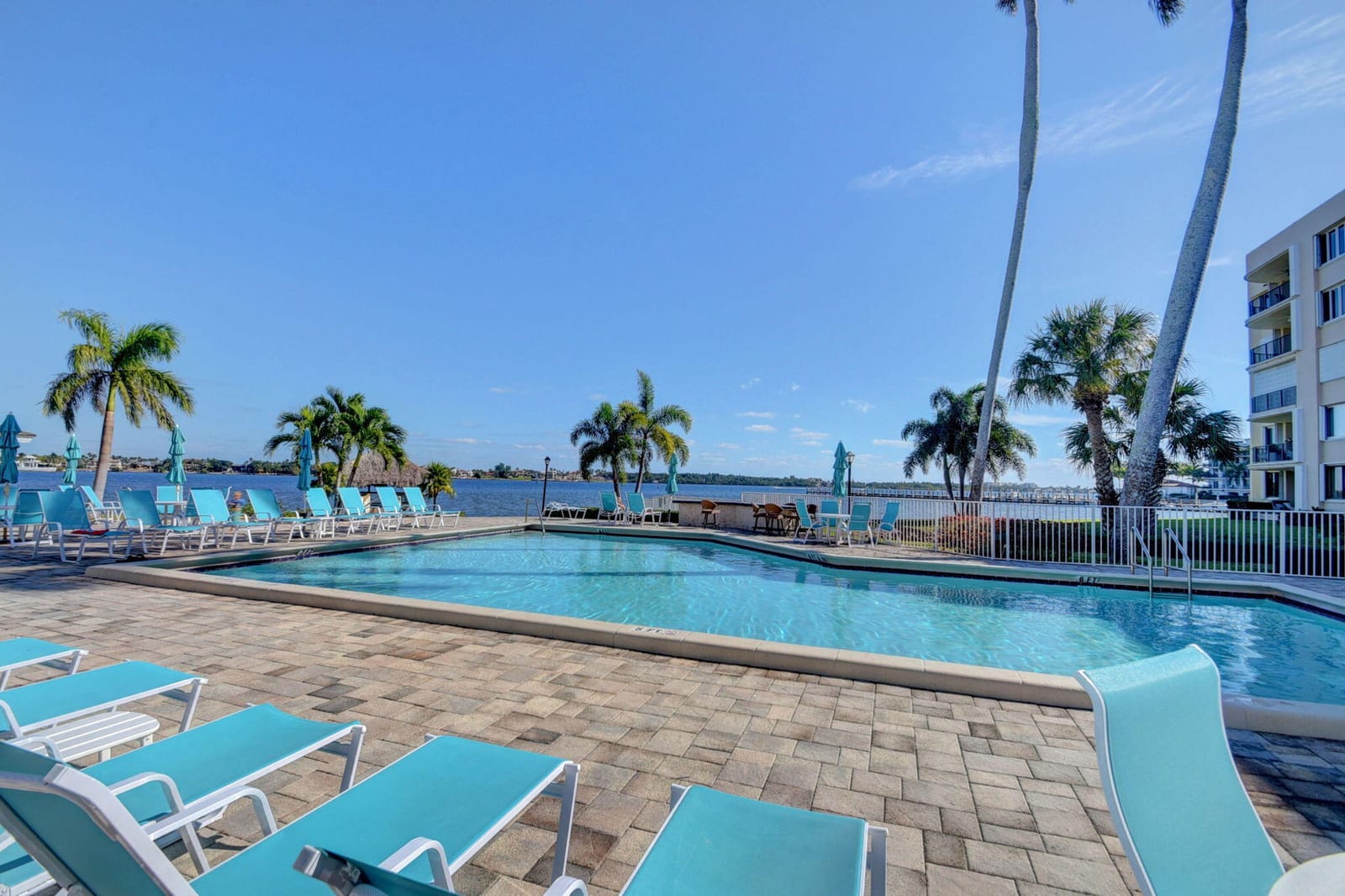 8200 Lakeshore Drive 507 — photo 7
