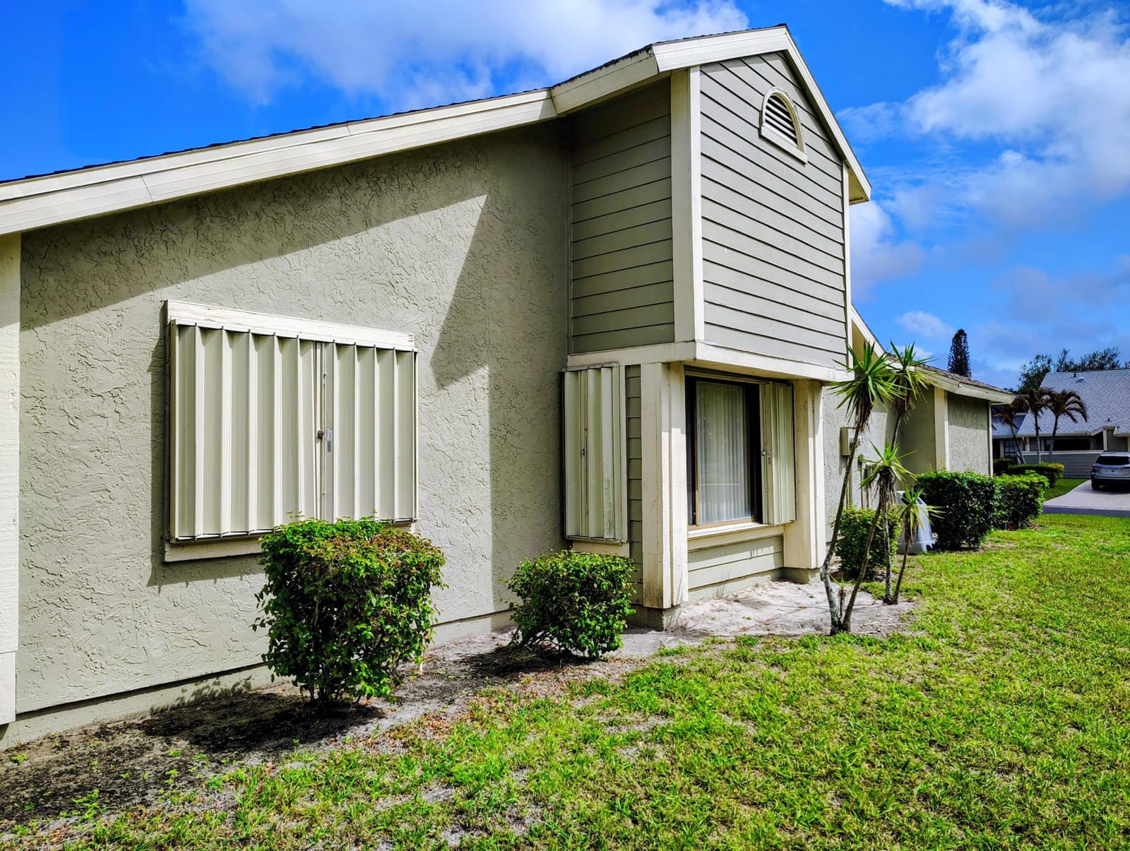 1501 SE Dewberry Court — photo 3