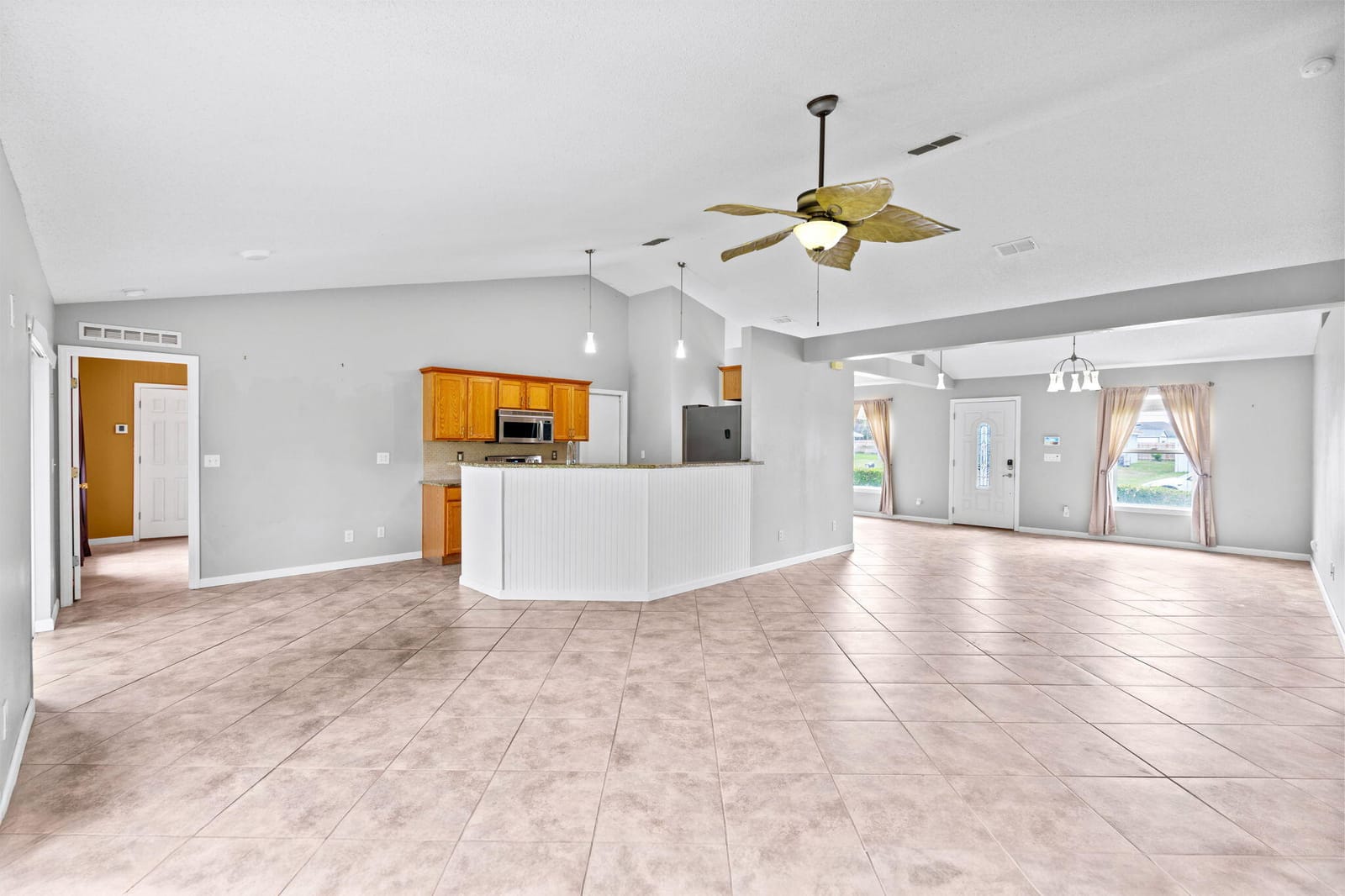 1025 SW Spataro Avenue — photo 5