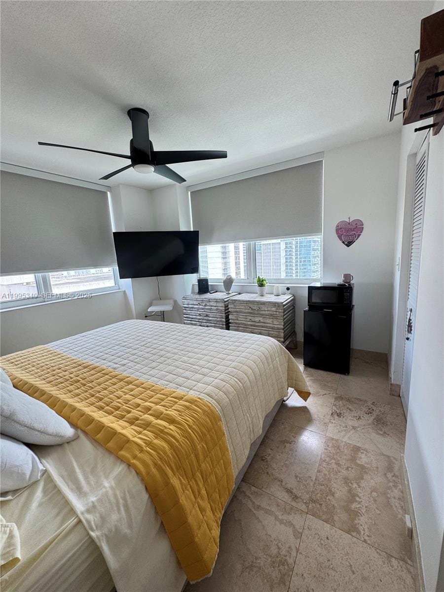 31 SE 5th Street 1402 — photo 8