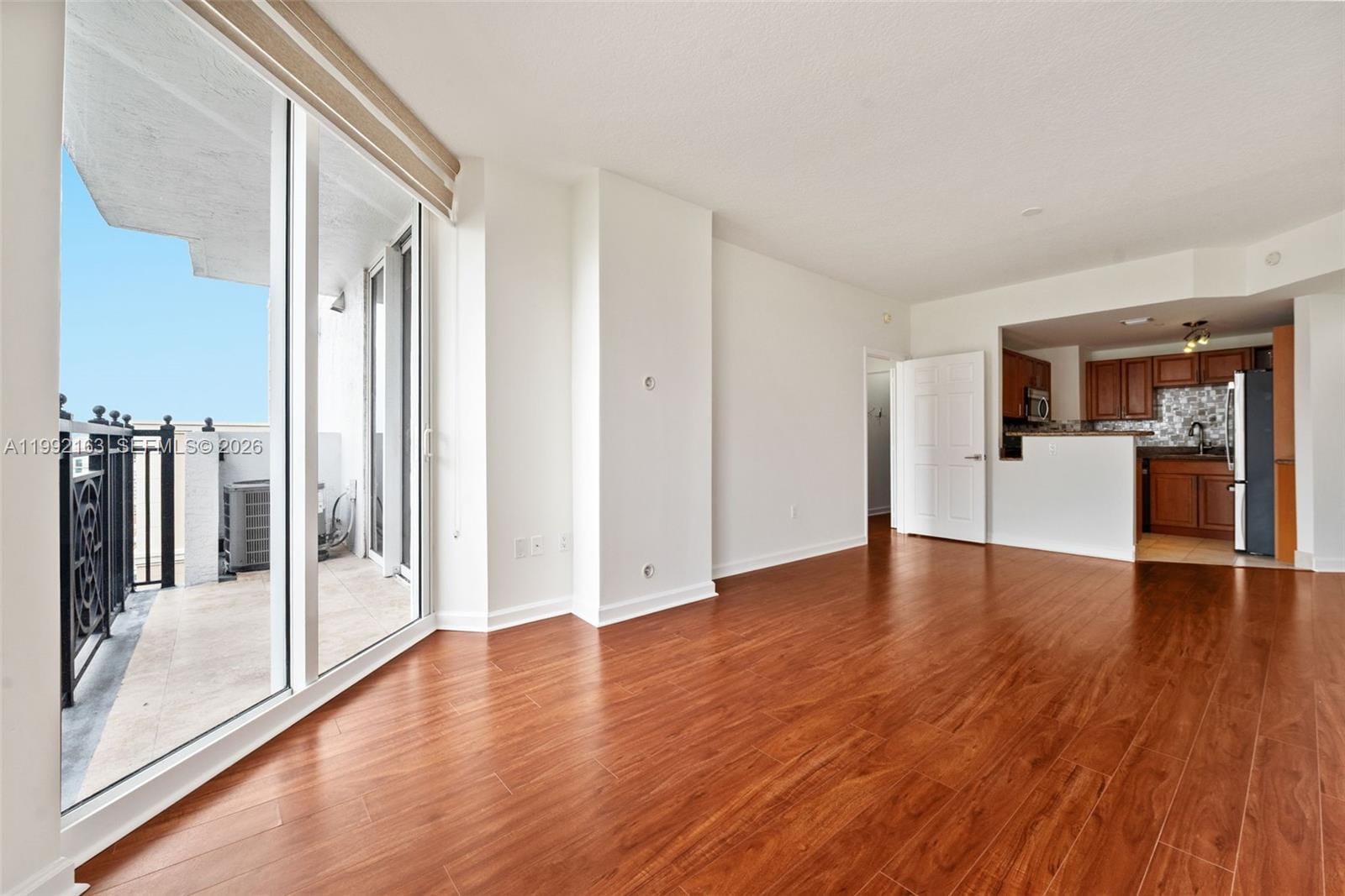 357 Almeria Avenue 1006, Coral Gables, FL 33134 photo 9