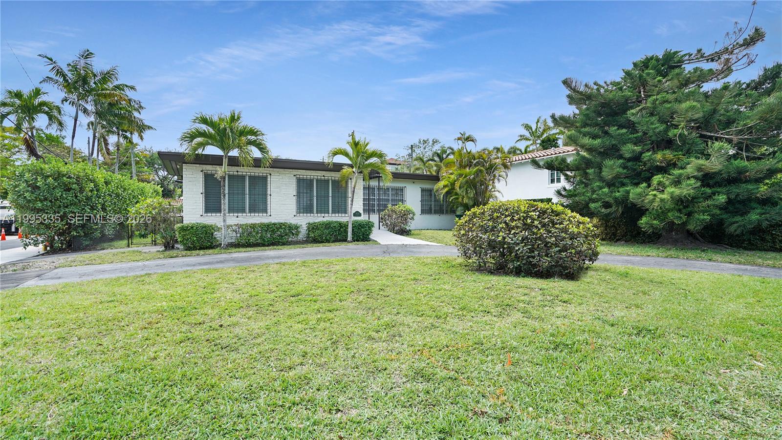 1630 S Bayshore Drive, Miami, FL 33133, Miami