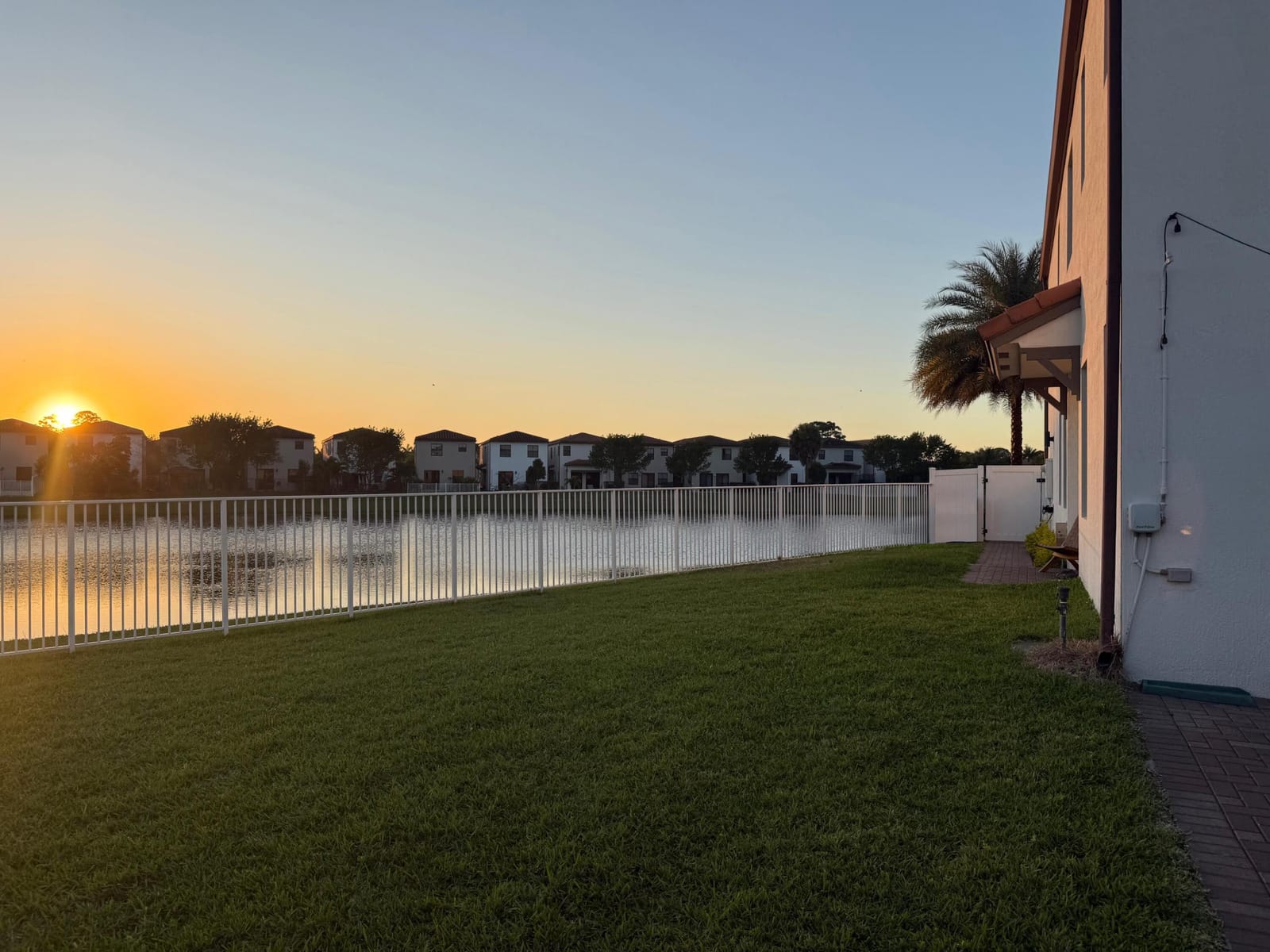3001 King Palm Way, Riviera Beach, FL 33410 photo 13