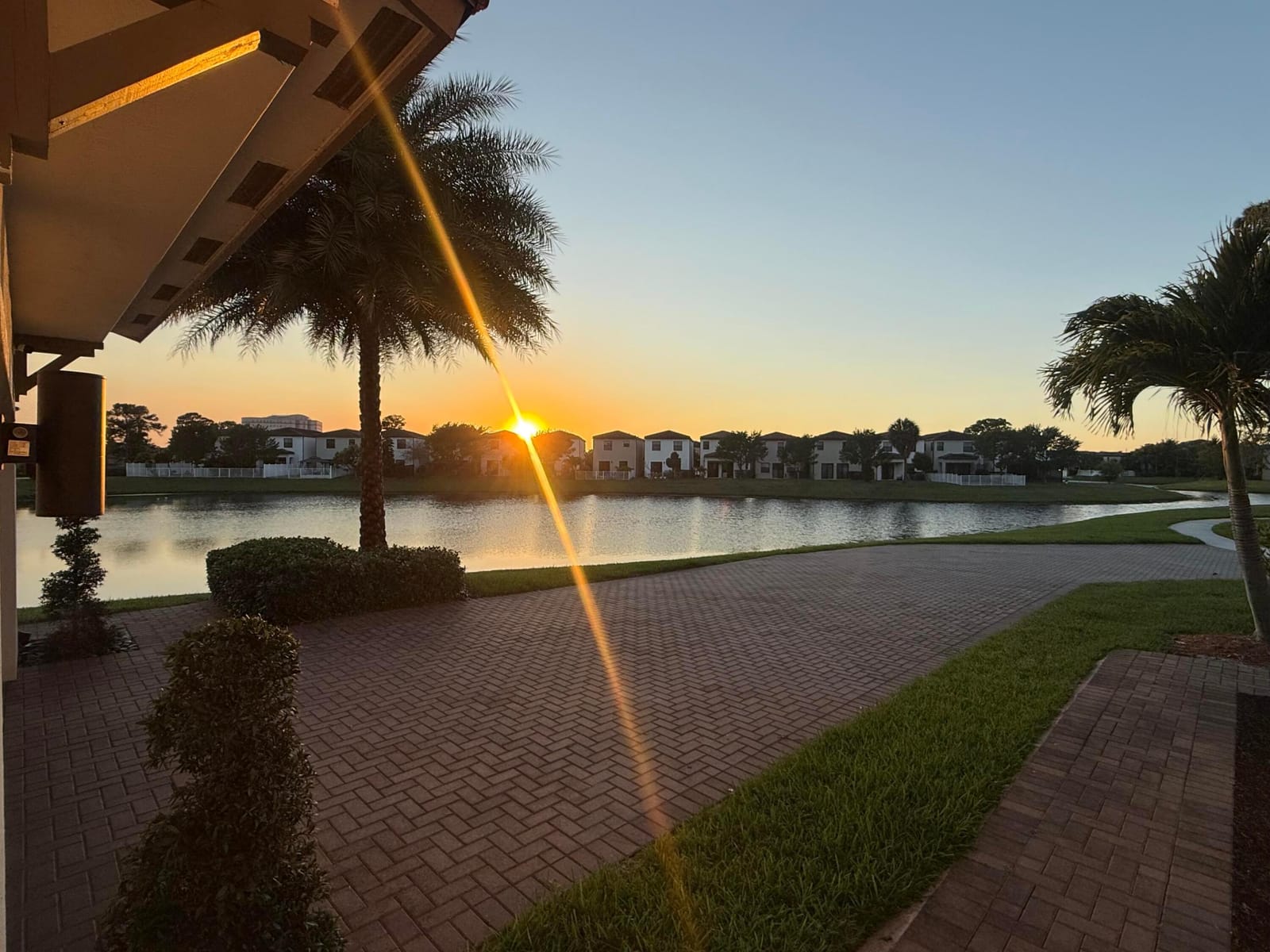3001 King Palm Way, Riviera Beach, FL 33410 photo 14