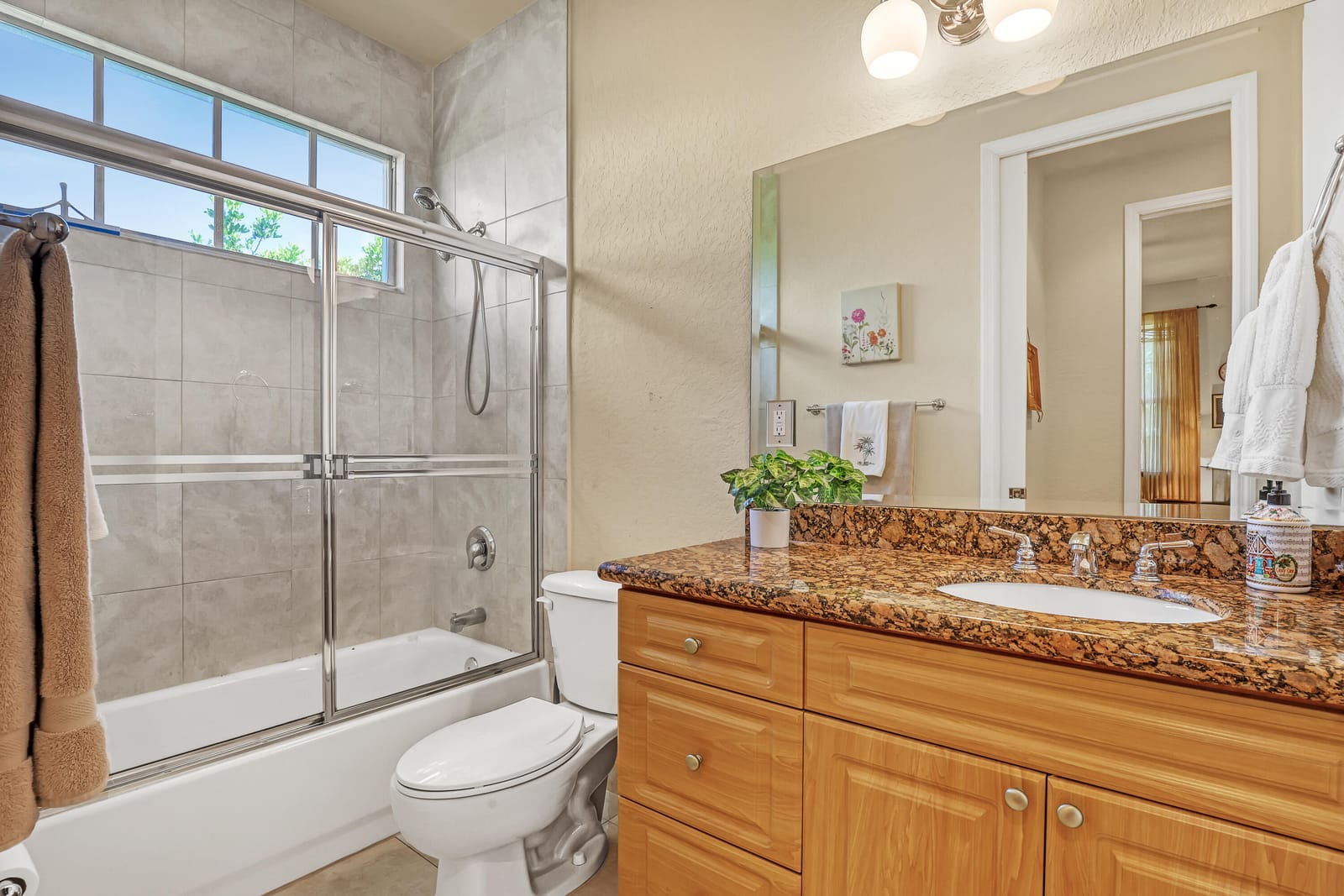 2560 NE 11th Street, Pompano Beach, FL 33062 photo 7