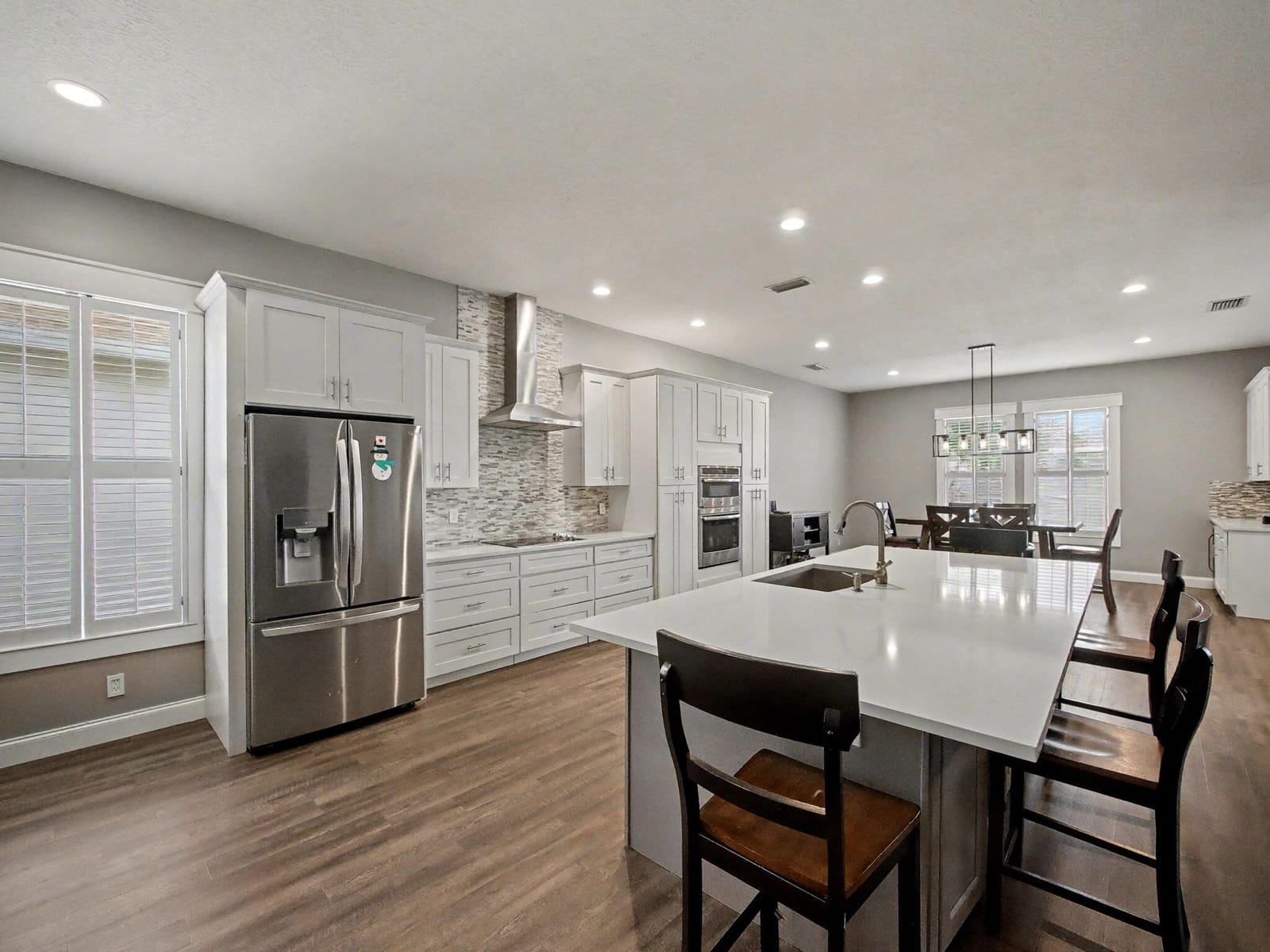 10492 SW Sarah Way — photo 8