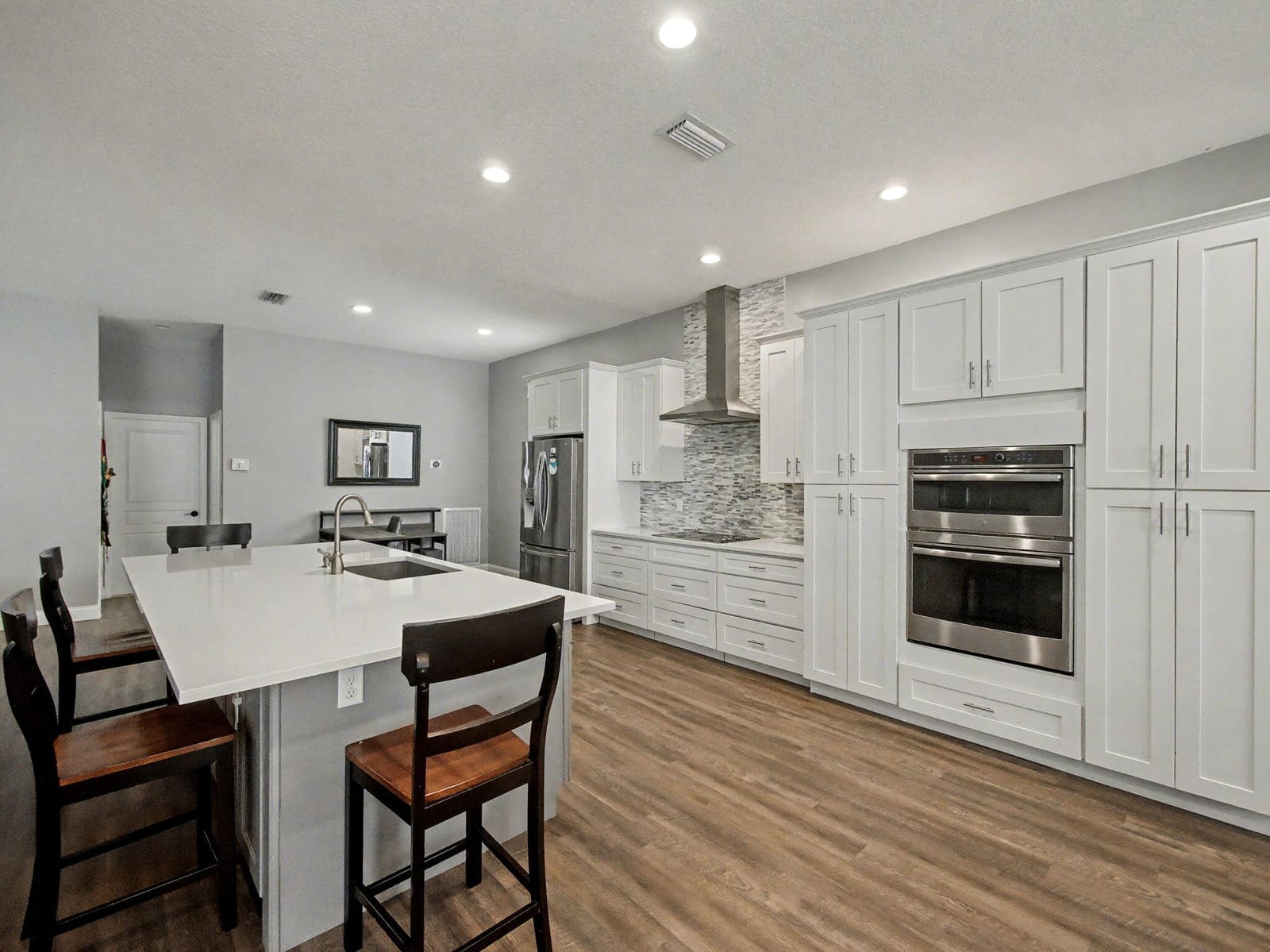 10492 SW Sarah Way — photo 9