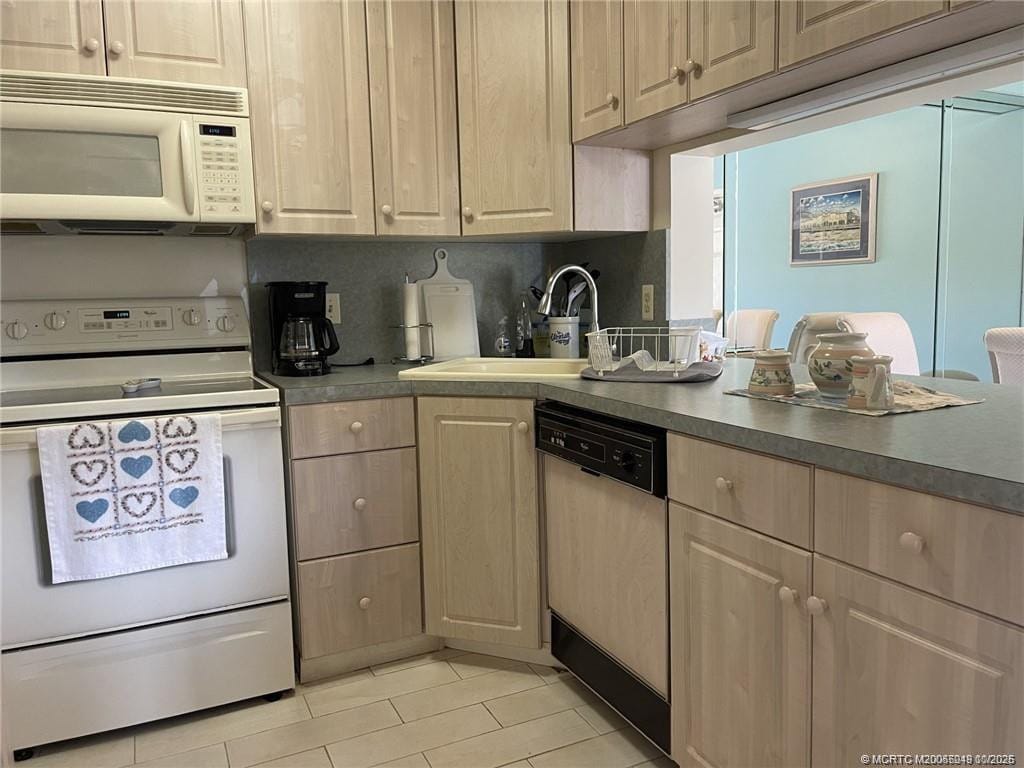 4444 NE Ocean Boulevard A1, Jensen Beach, FL 34957 photo 7