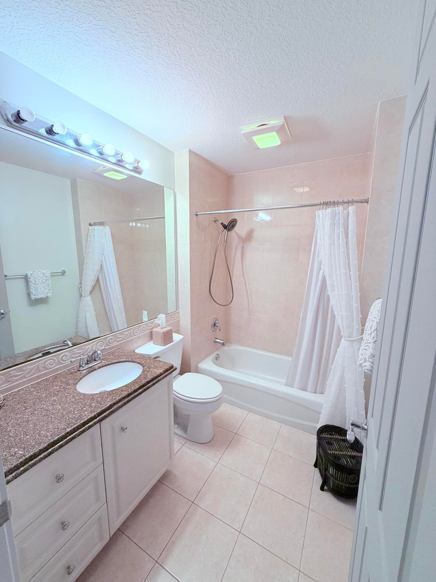 3 E Harbour Isle Drive E 204, Fort Pierce, FL 34949 photo 16