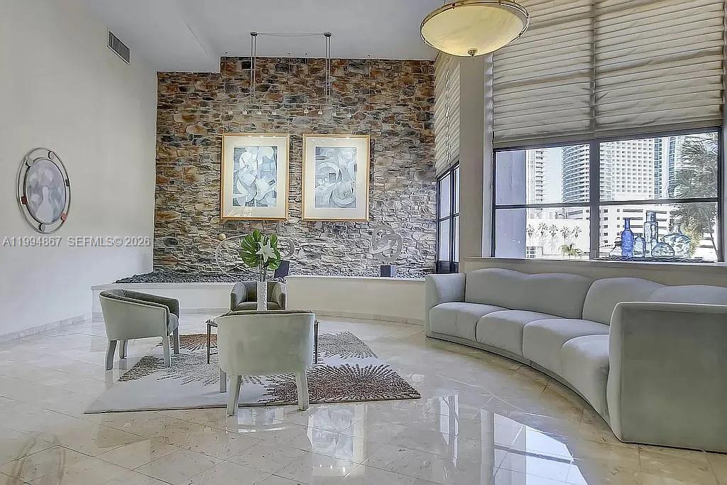 600 Parkview Drive 222, Hallandale Beach, FL 33009, Hallandale Beach