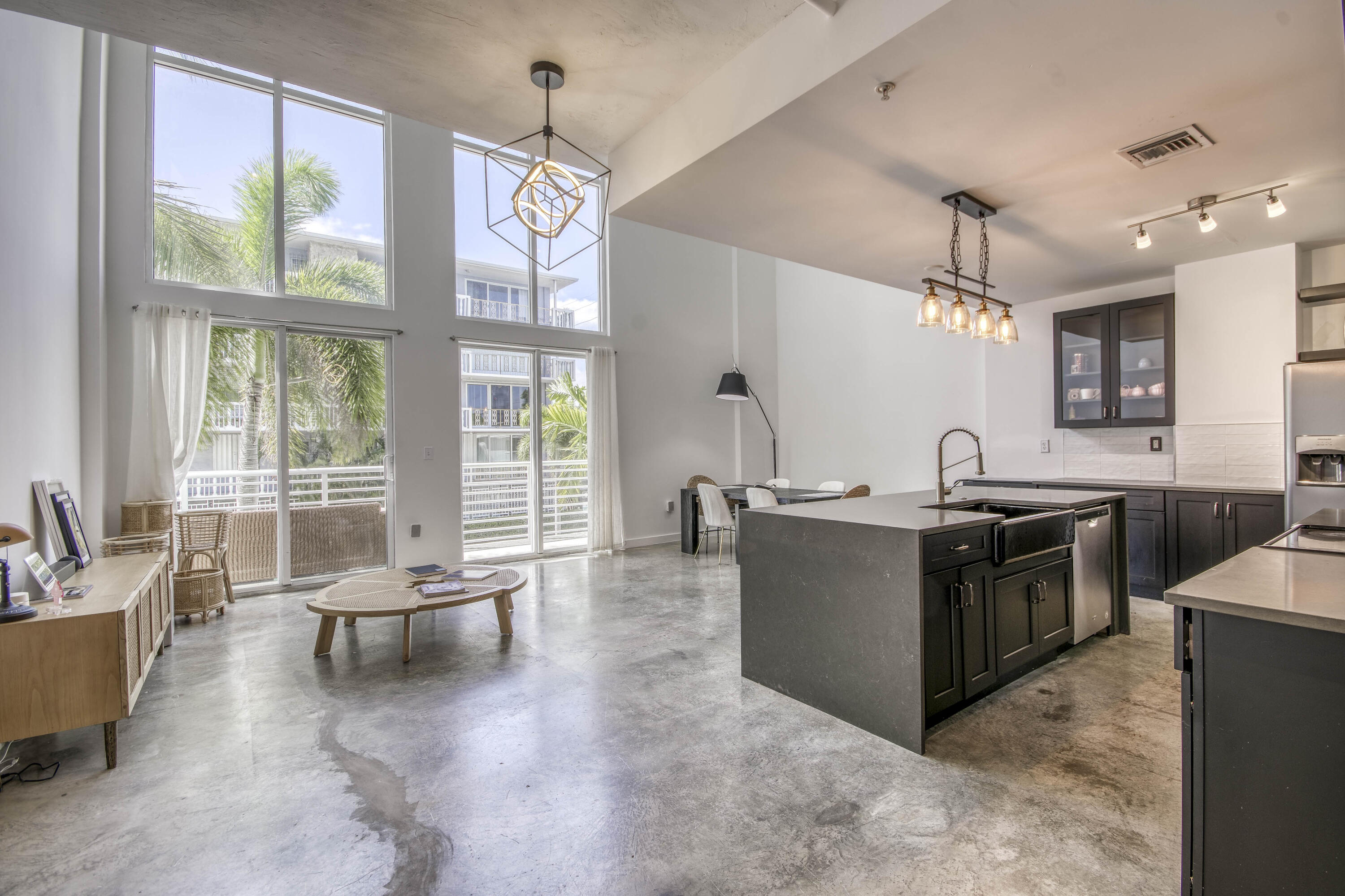 108 Lake Avenue 202, Lake Worth Beach, FL 33460, Lake Worth Beach