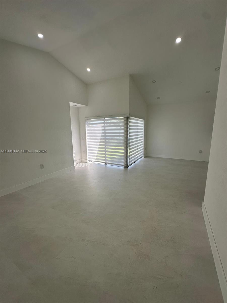 20926 SW 124th Ave Road — photo 8