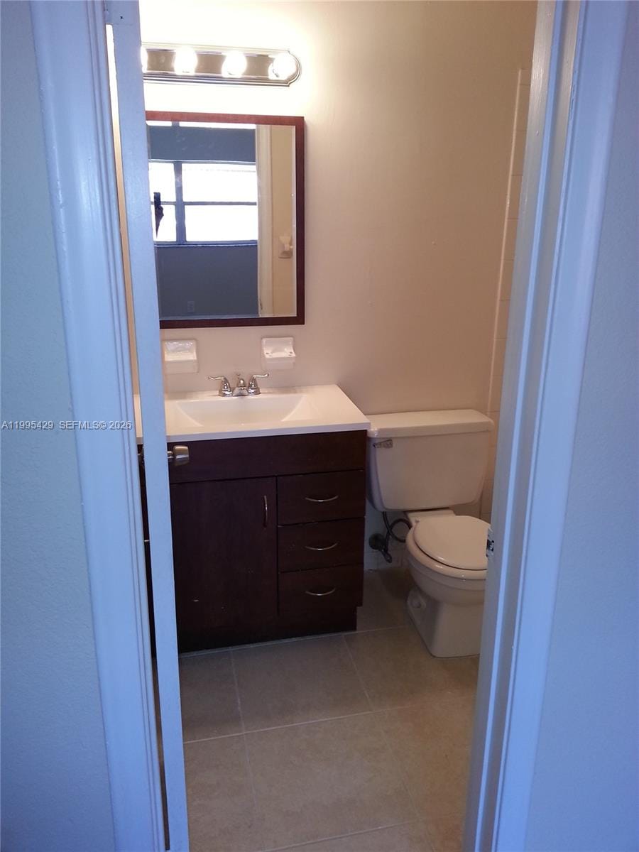 2604 NW 52nd Avenue C15 — photo 7