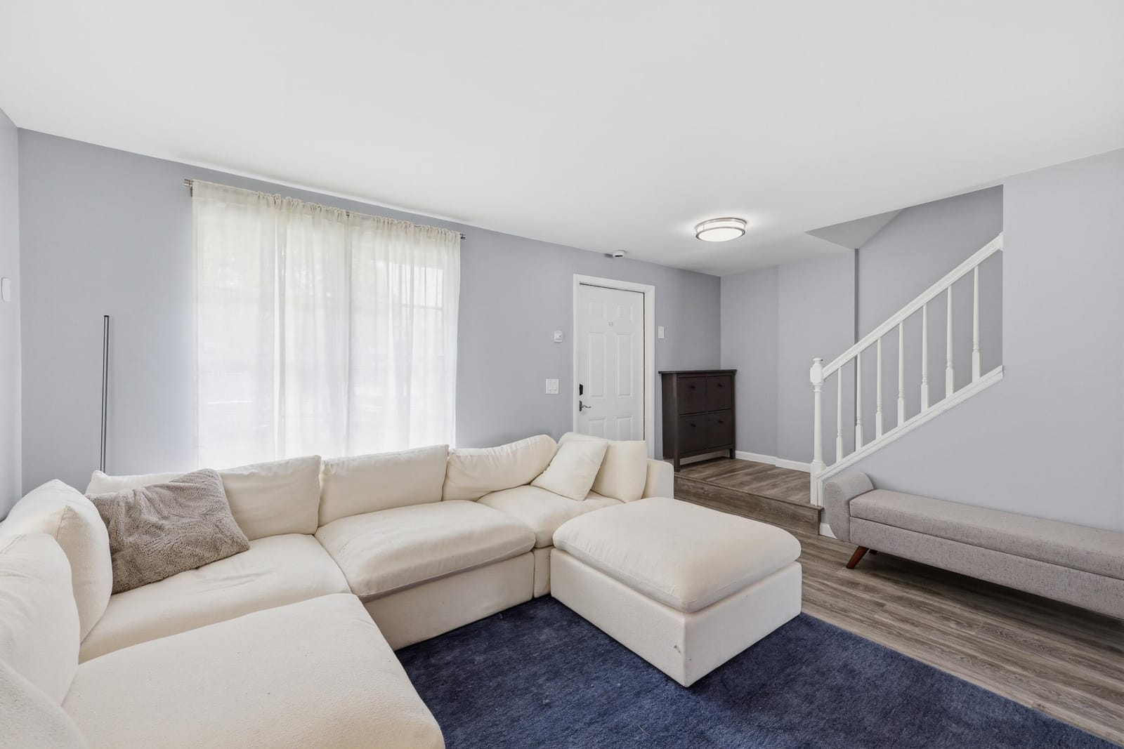 218 Old English Drive — photo 4