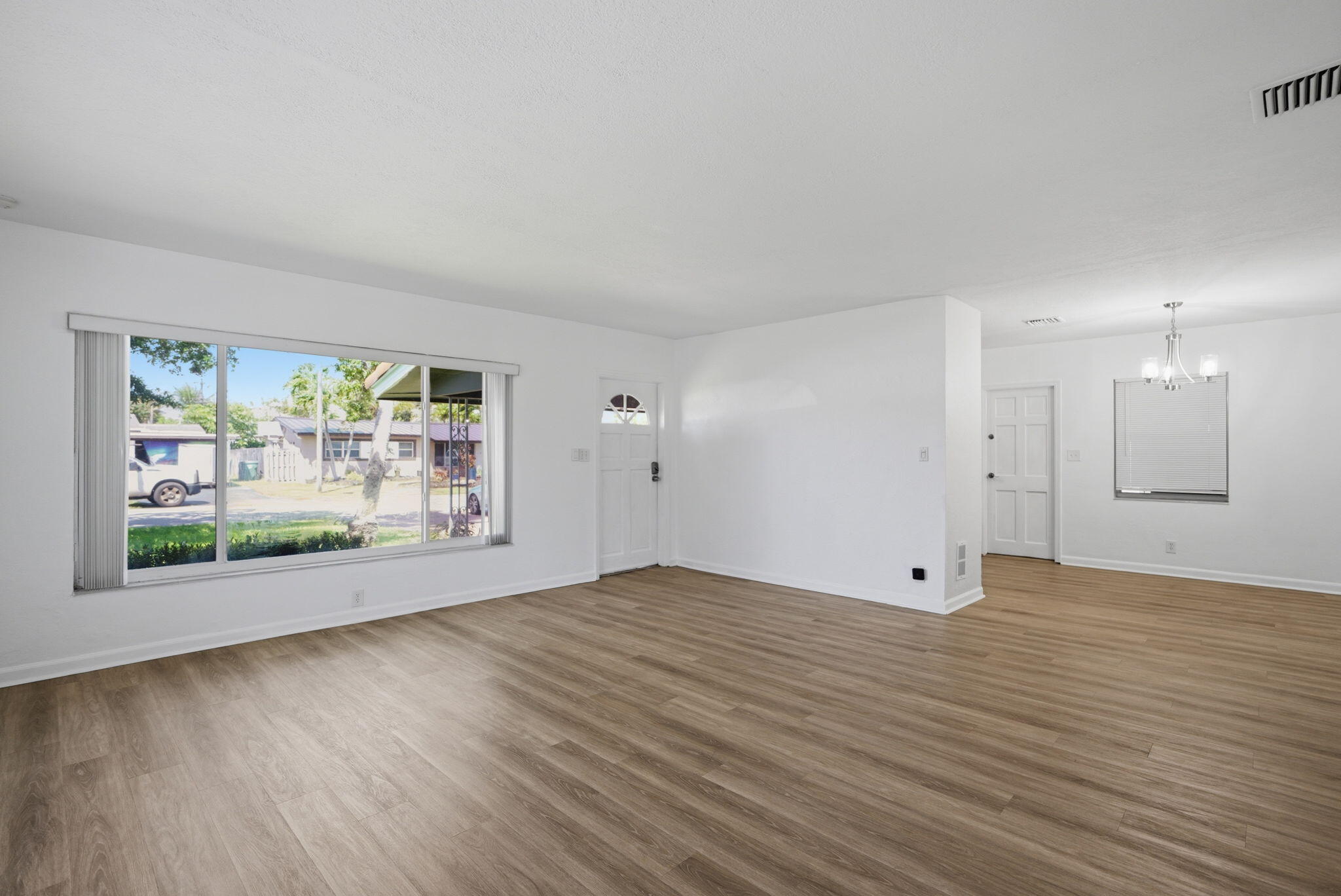 4630 NE 3rd Terrace, Oakland Park, FL 33334, Oakland Park
